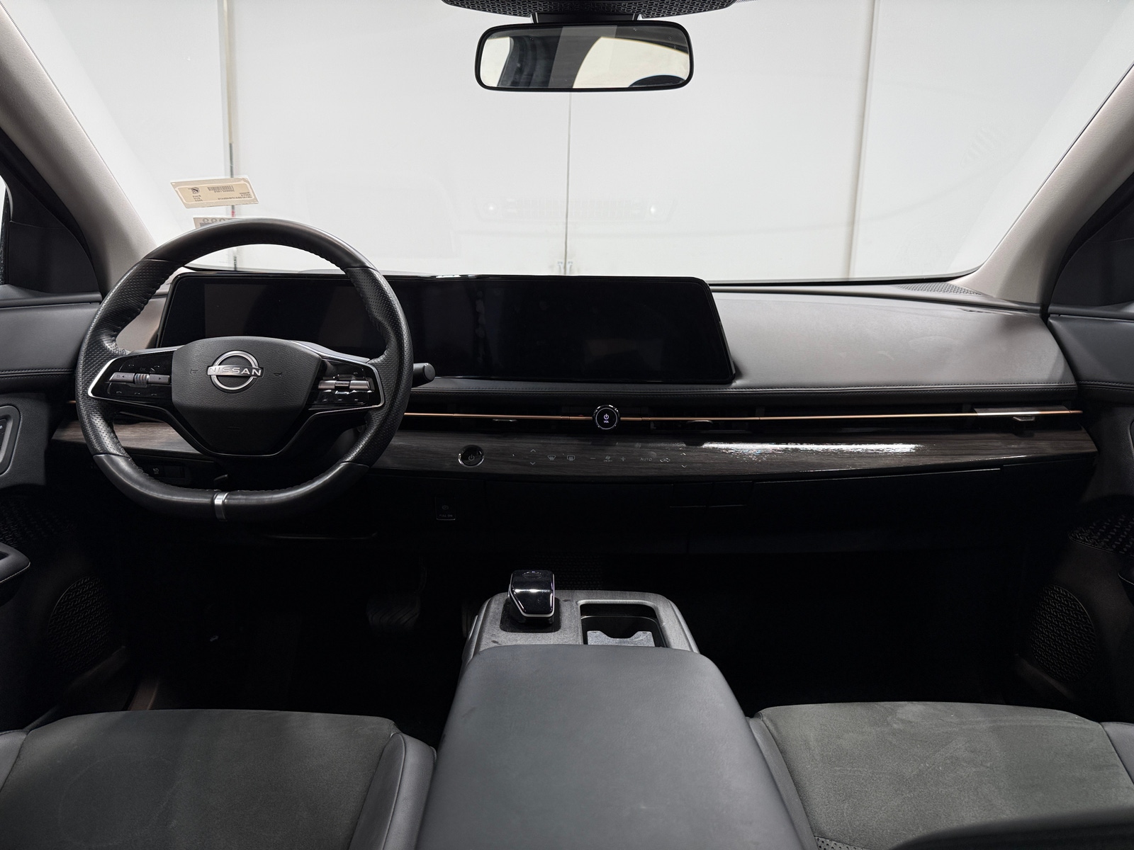 Thumbnail: 2023 Nissan Ariya - 2