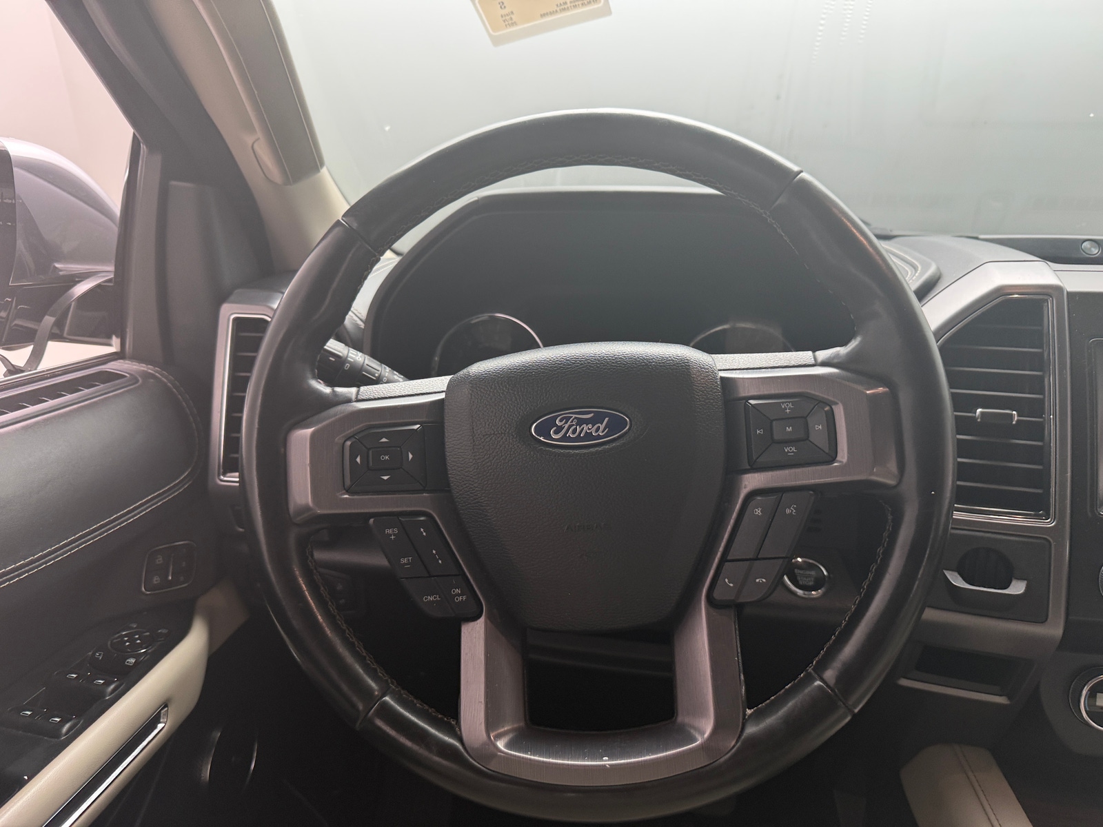 Thumbnail: 2021 Ford Expedition MAX - 4