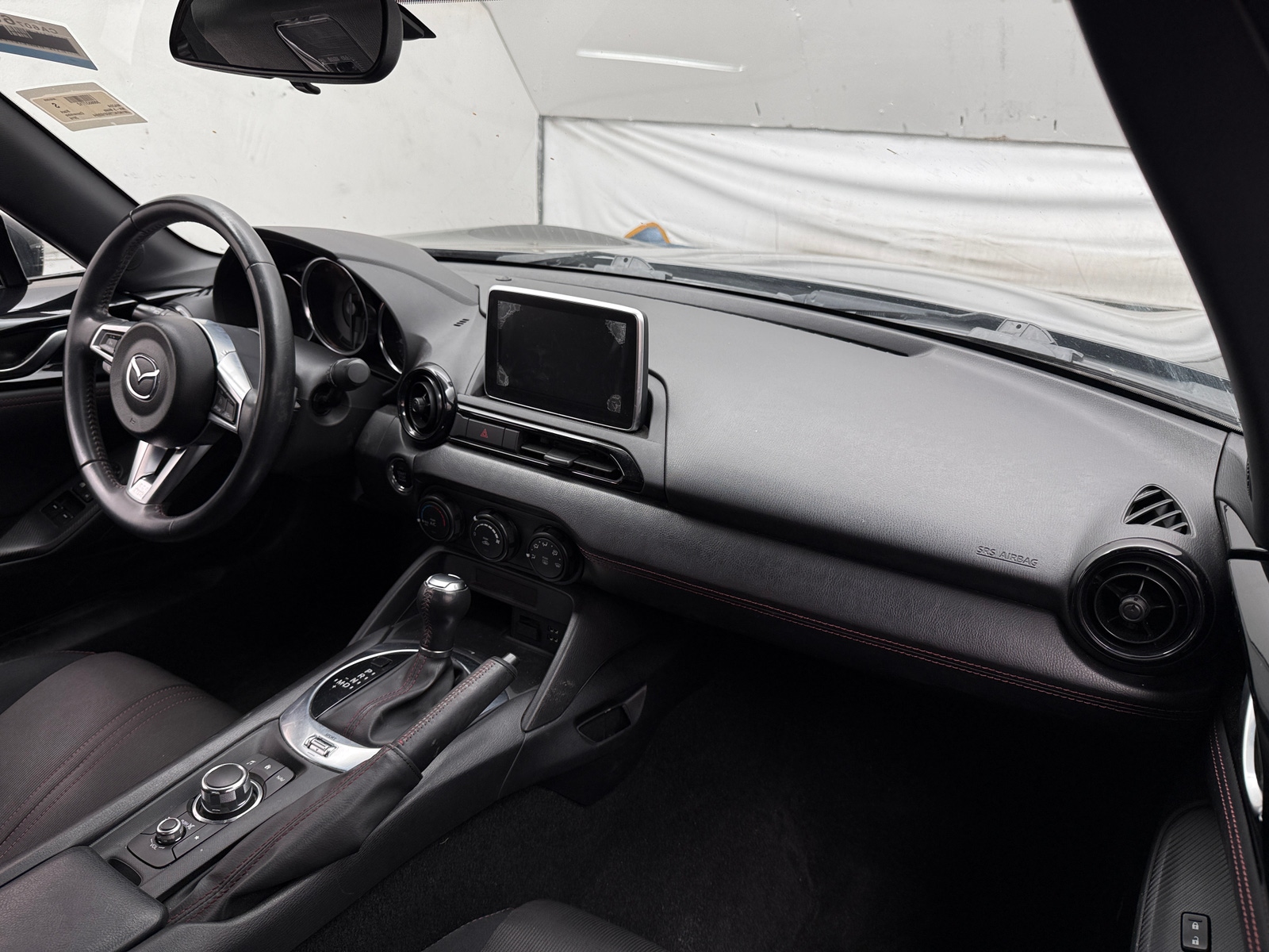 Thumbnail: 2016 Mazda MX-5 Miata - 3