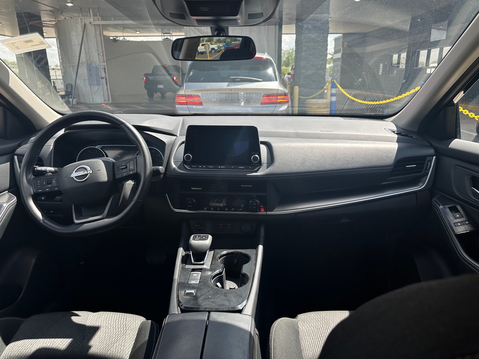Thumbnail: 2025 Nissan Rogue - 3