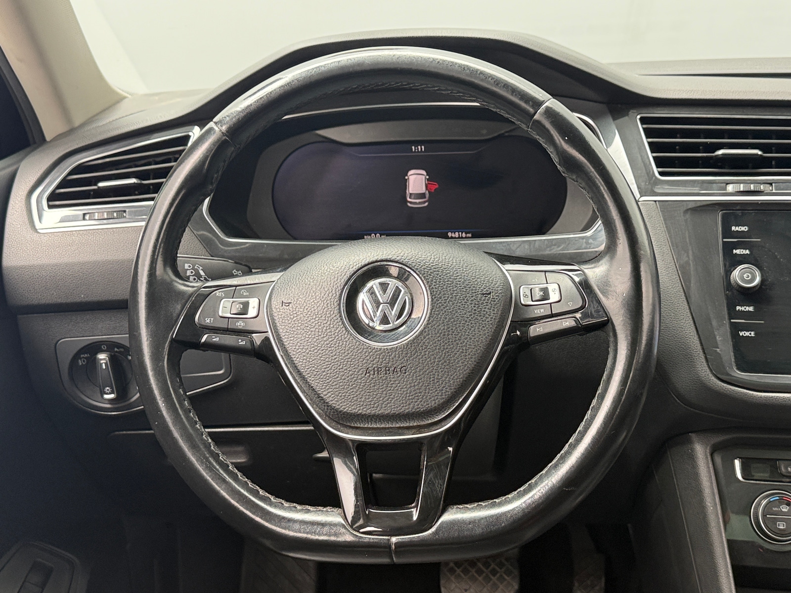 Thumbnail: 2019 Volkswagen Tiguan - 5