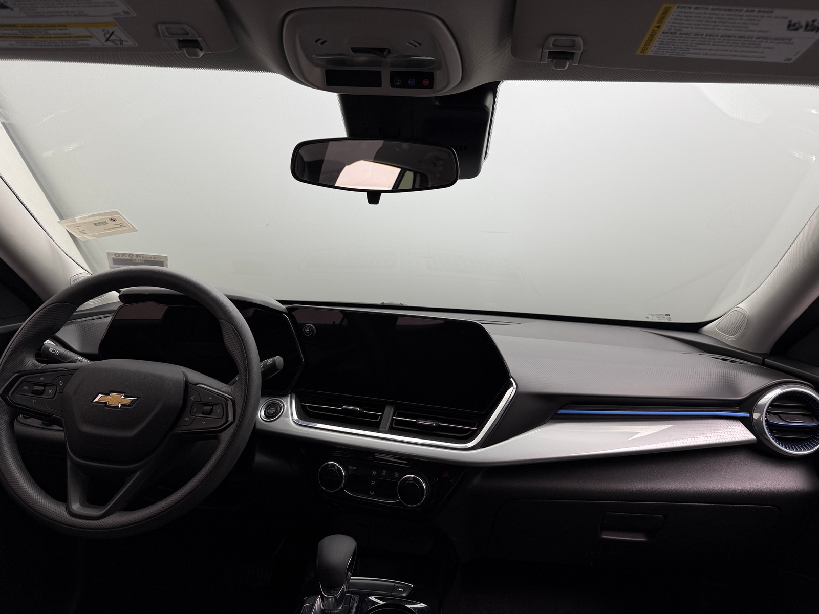 Thumbnail: 2025 Chevrolet Trax - 2