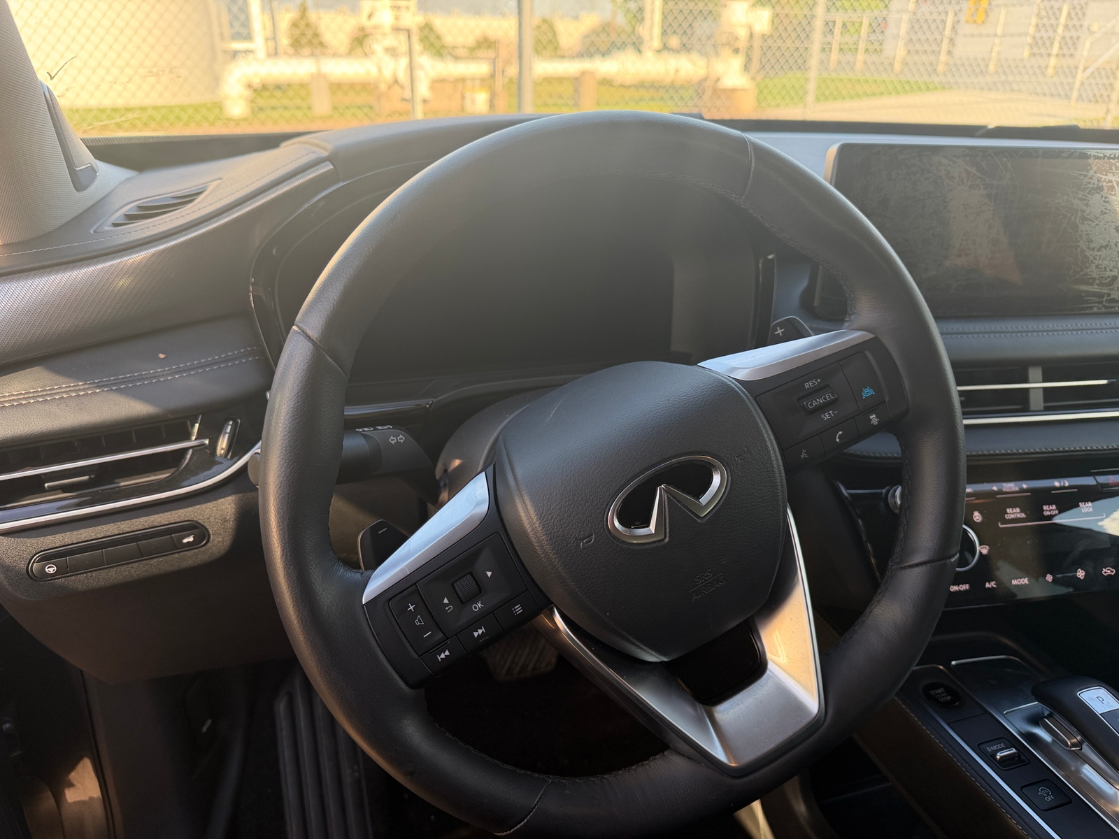 Thumbnail: 2026 INFINITI QX60 - 4