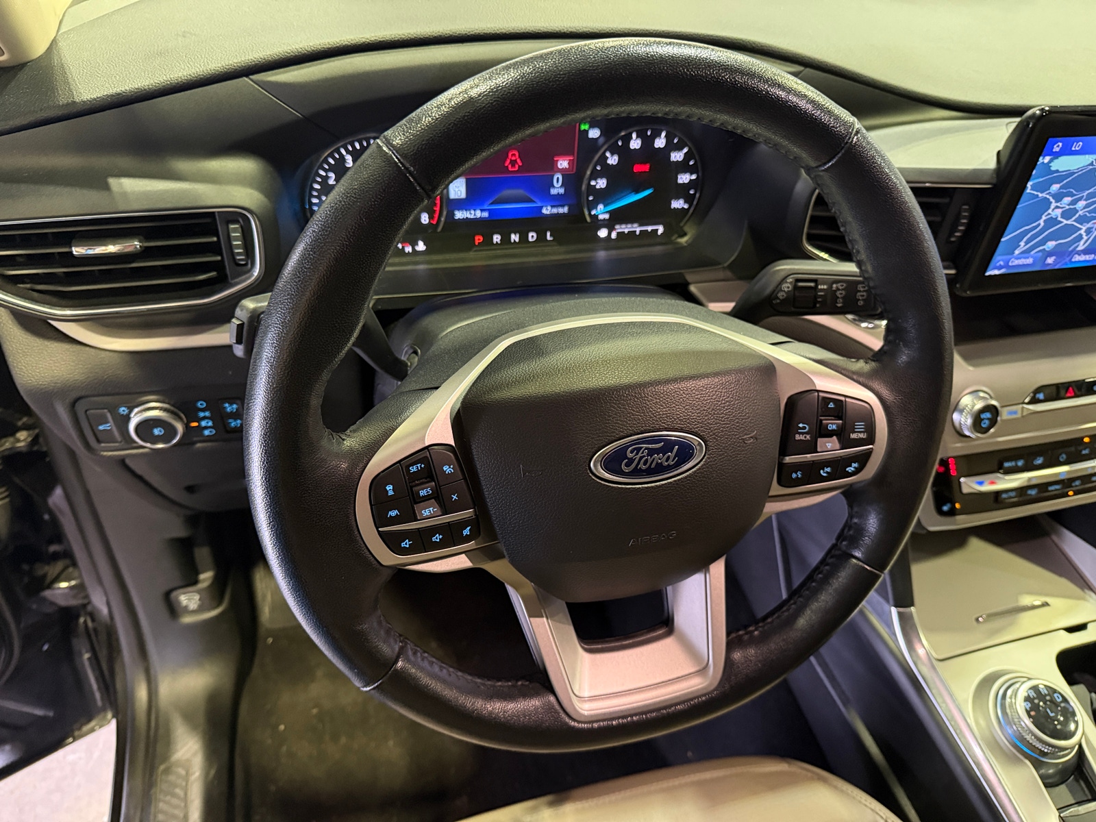 Thumbnail: 2022 Ford Explorer - 4
