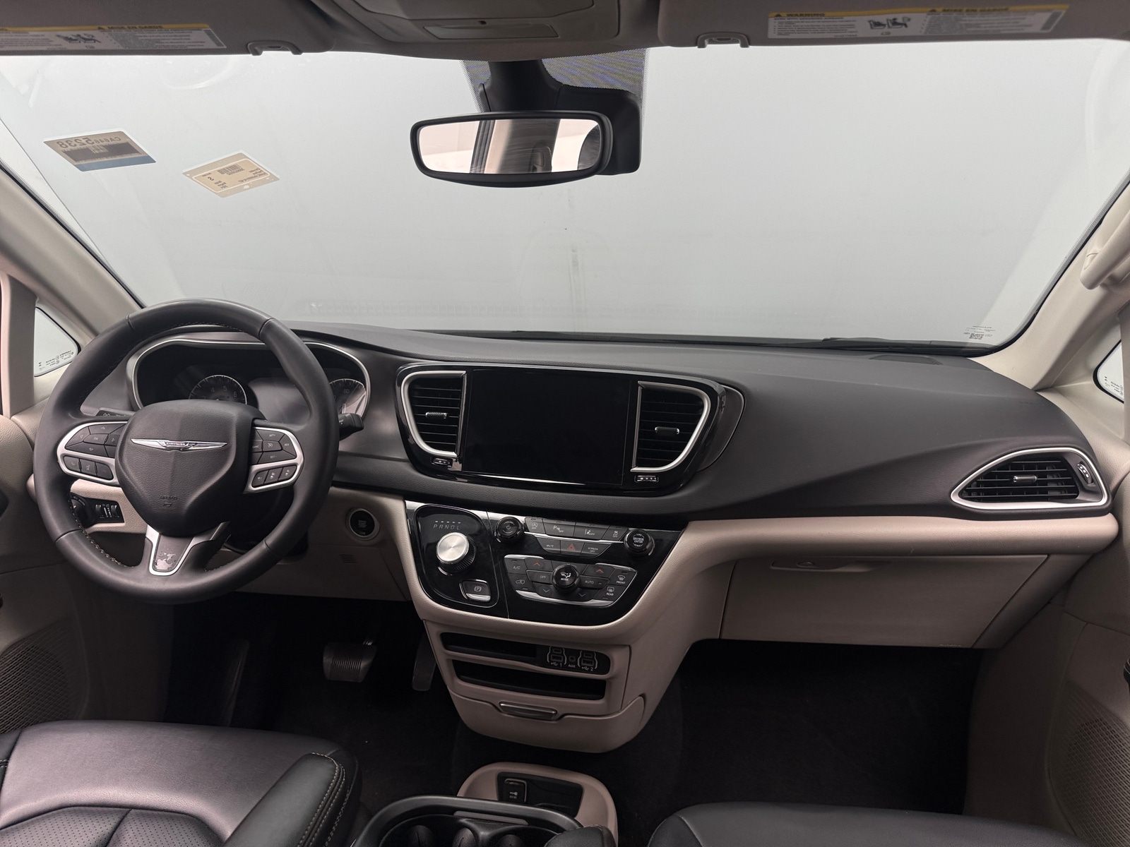 Thumbnail: 2024 Chrysler Pacifica - 2