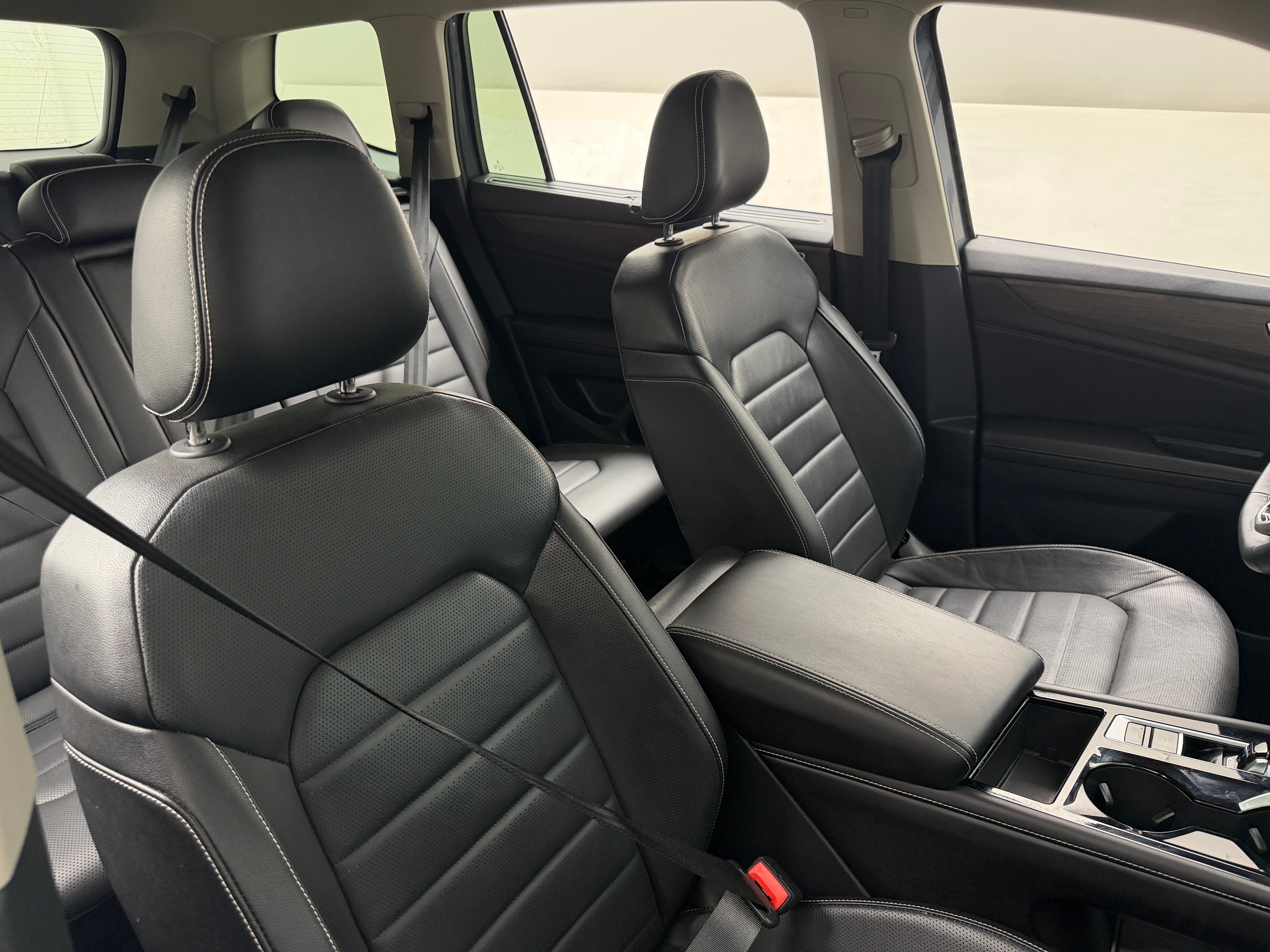 2024 Volkswagen Atlas SEL