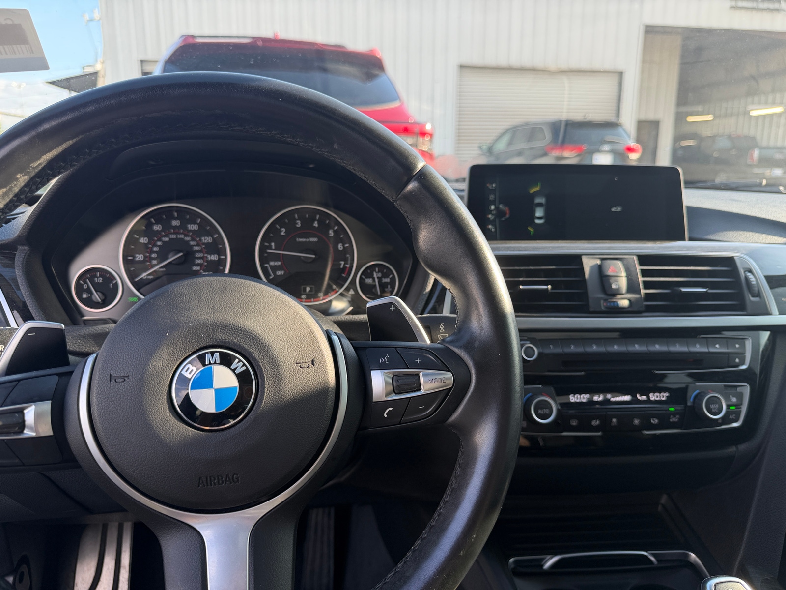 Thumbnail: 2017 BMW 3 Series - 3