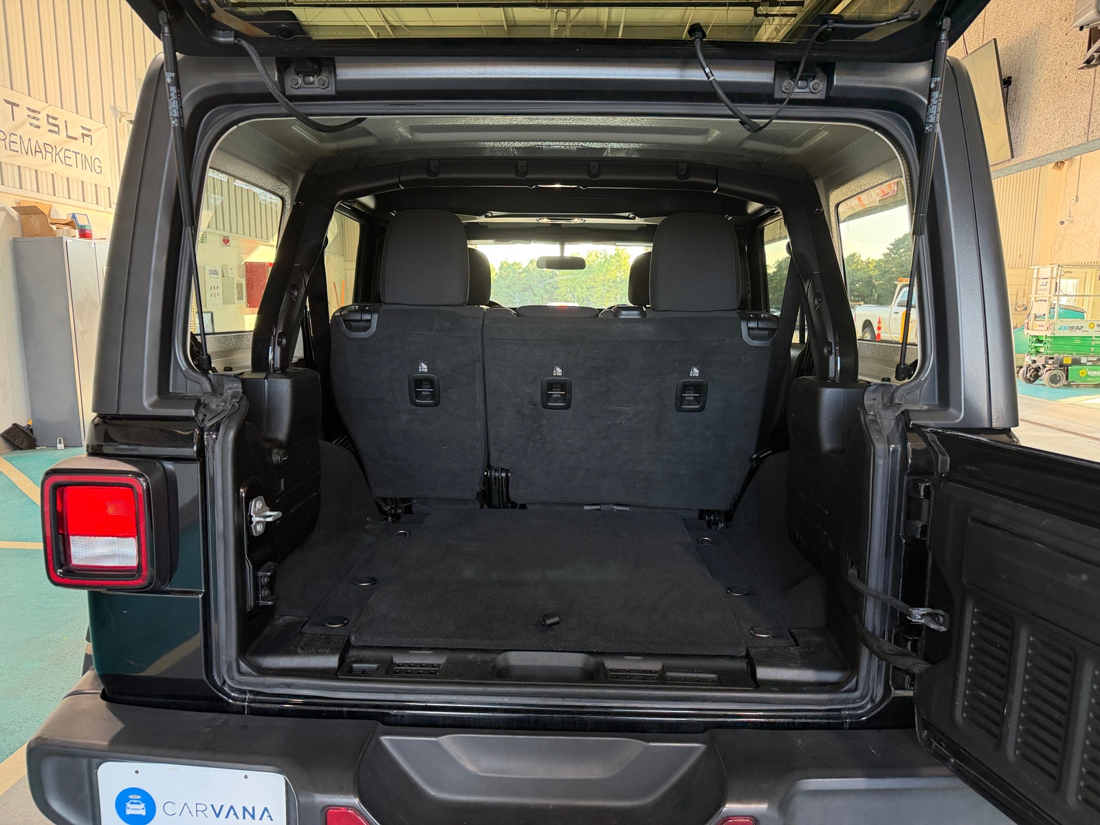 Thumbnail: 2020 Jeep Wrangler - 7