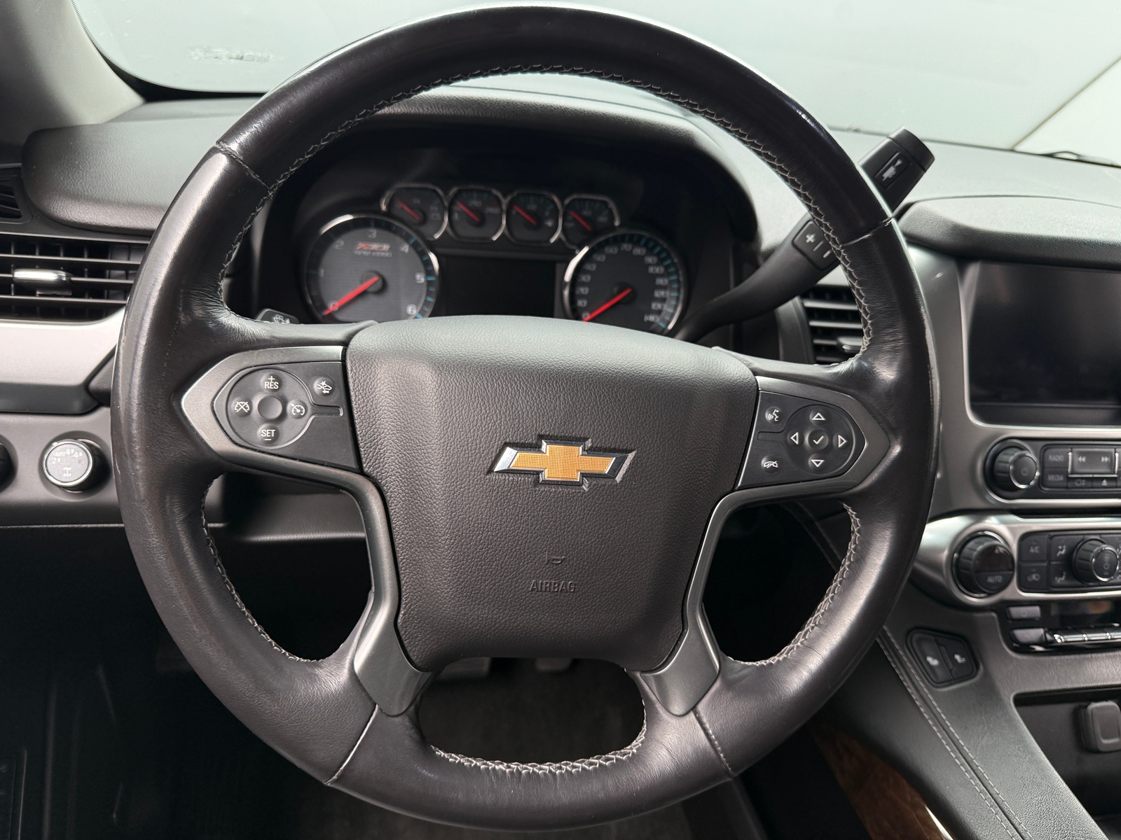 Thumbnail: 2018 Chevrolet Tahoe - 4