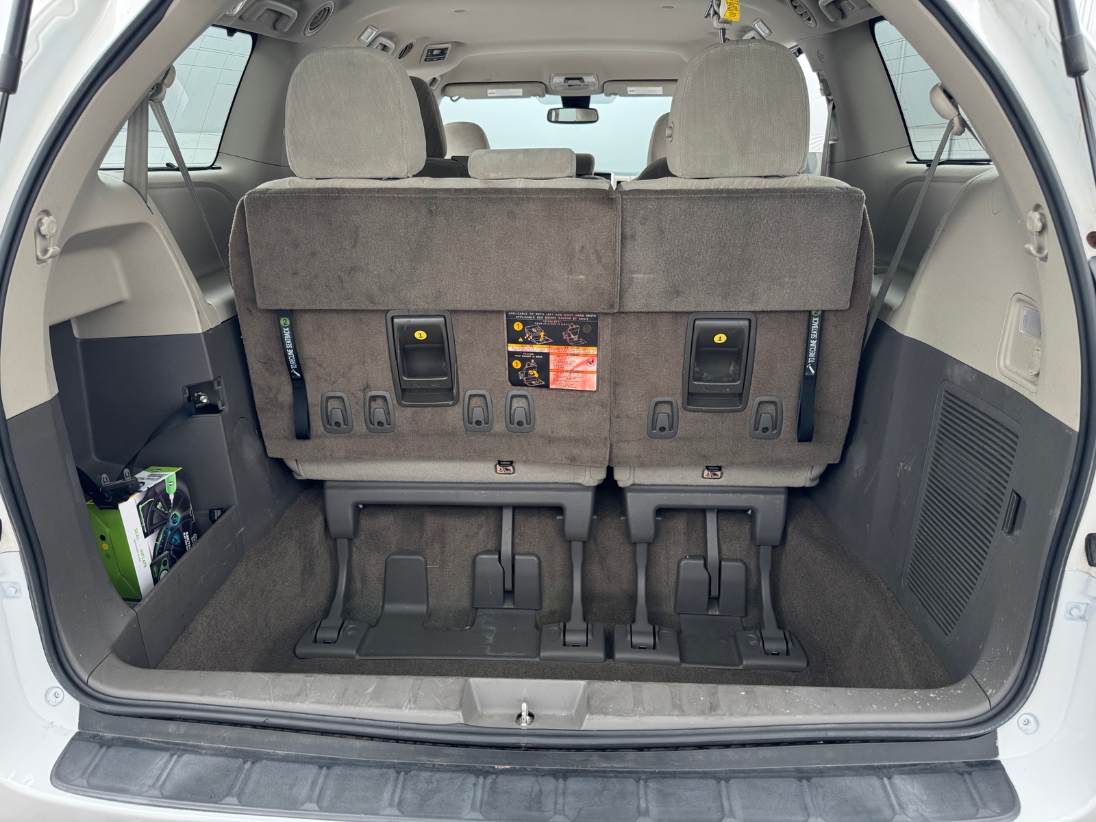 Thumbnail: 2019 Toyota Sienna - 7