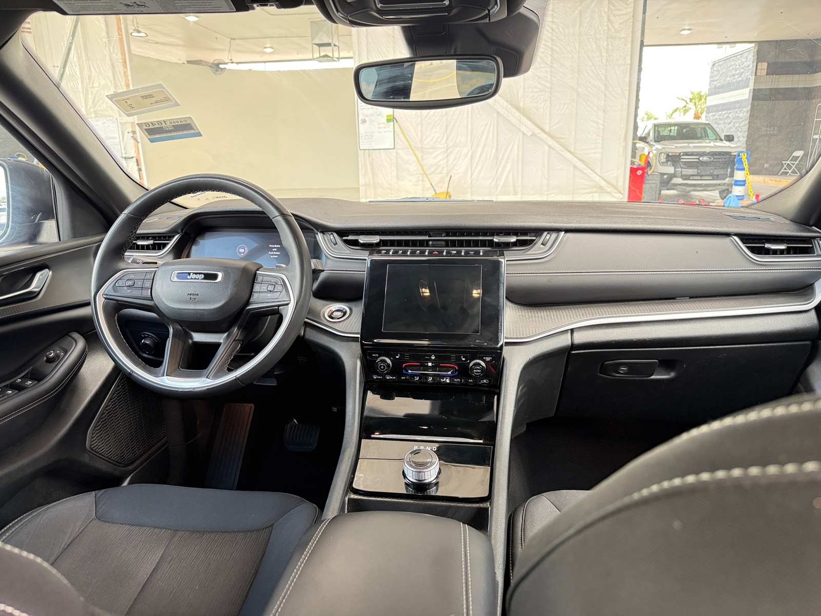 Thumbnail: 2024 Jeep Grand Cherokee - 3