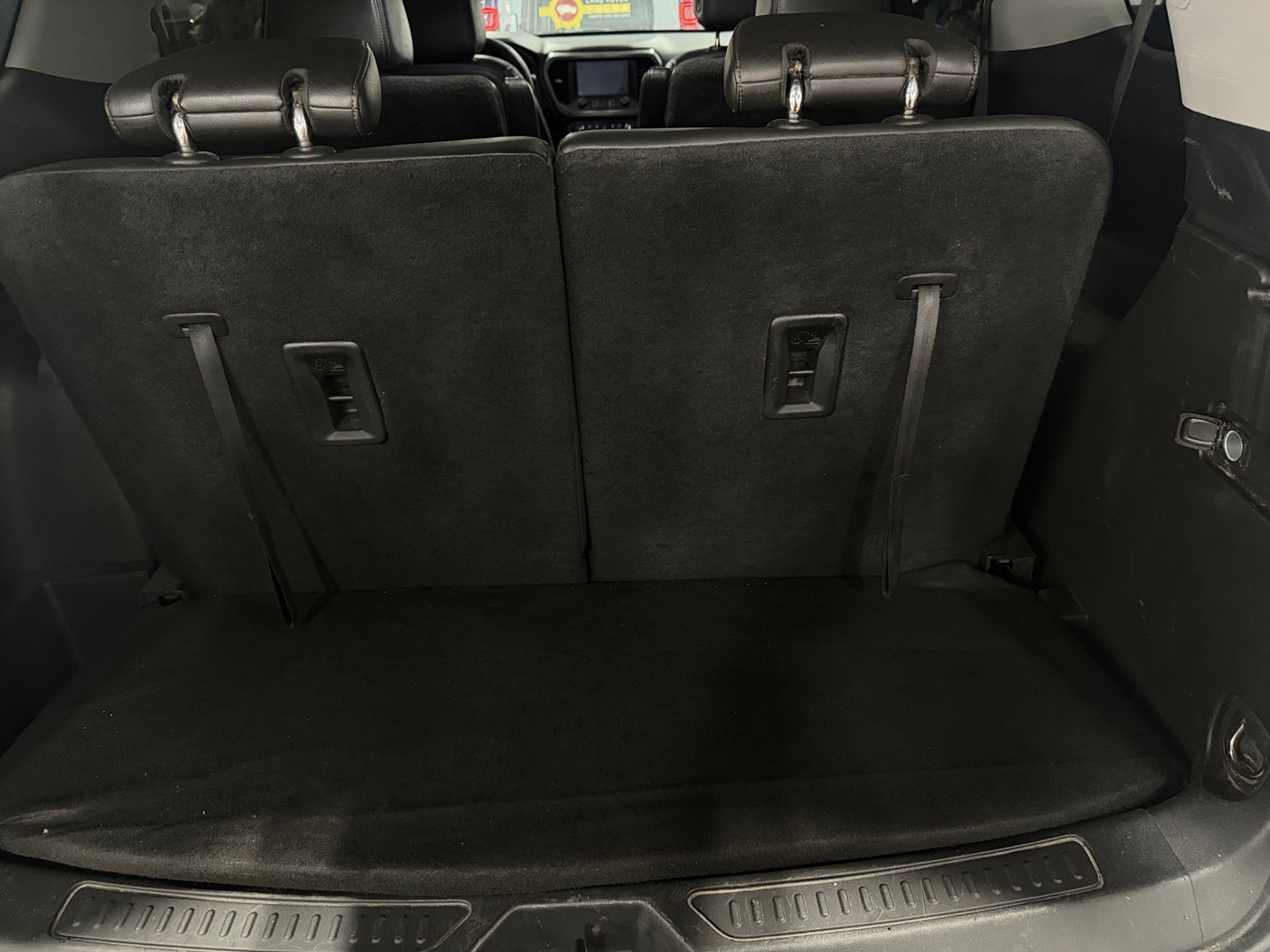 Thumbnail: 2023 GMC Acadia - 6