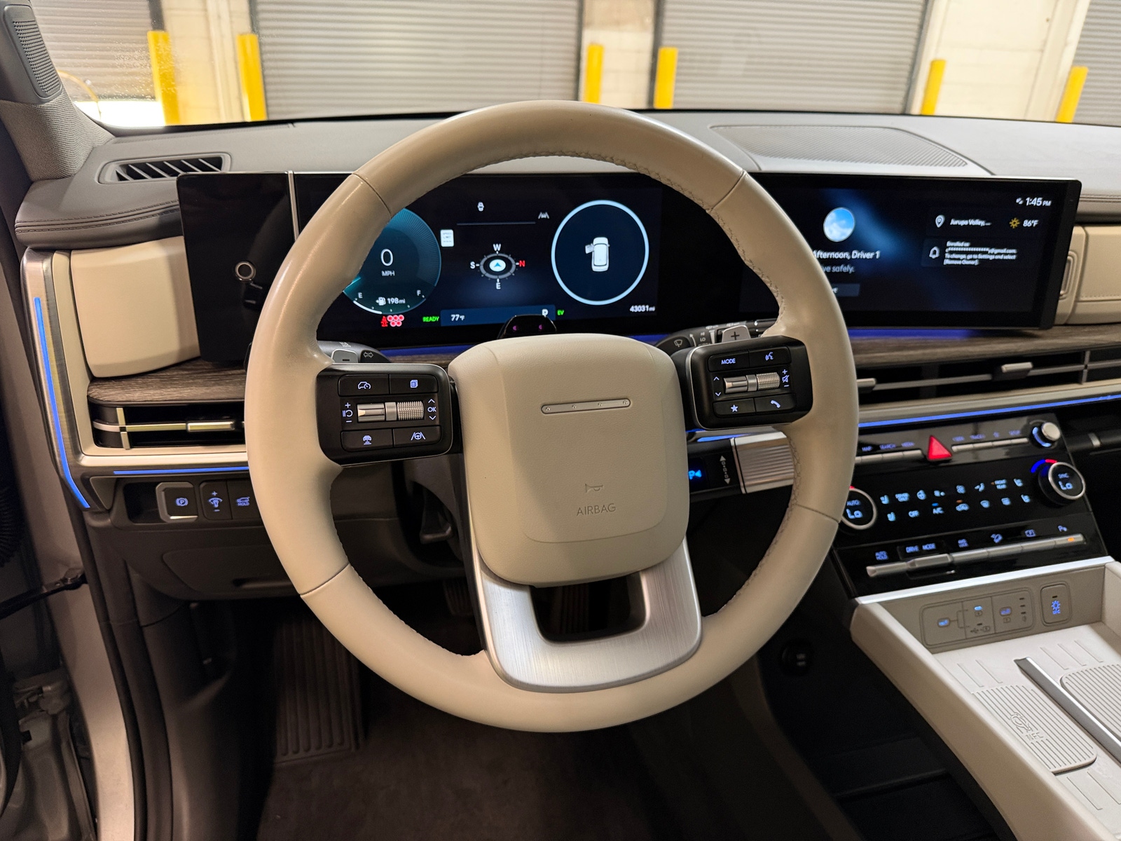 Thumbnail: 2024 Hyundai Santa Fe - 4