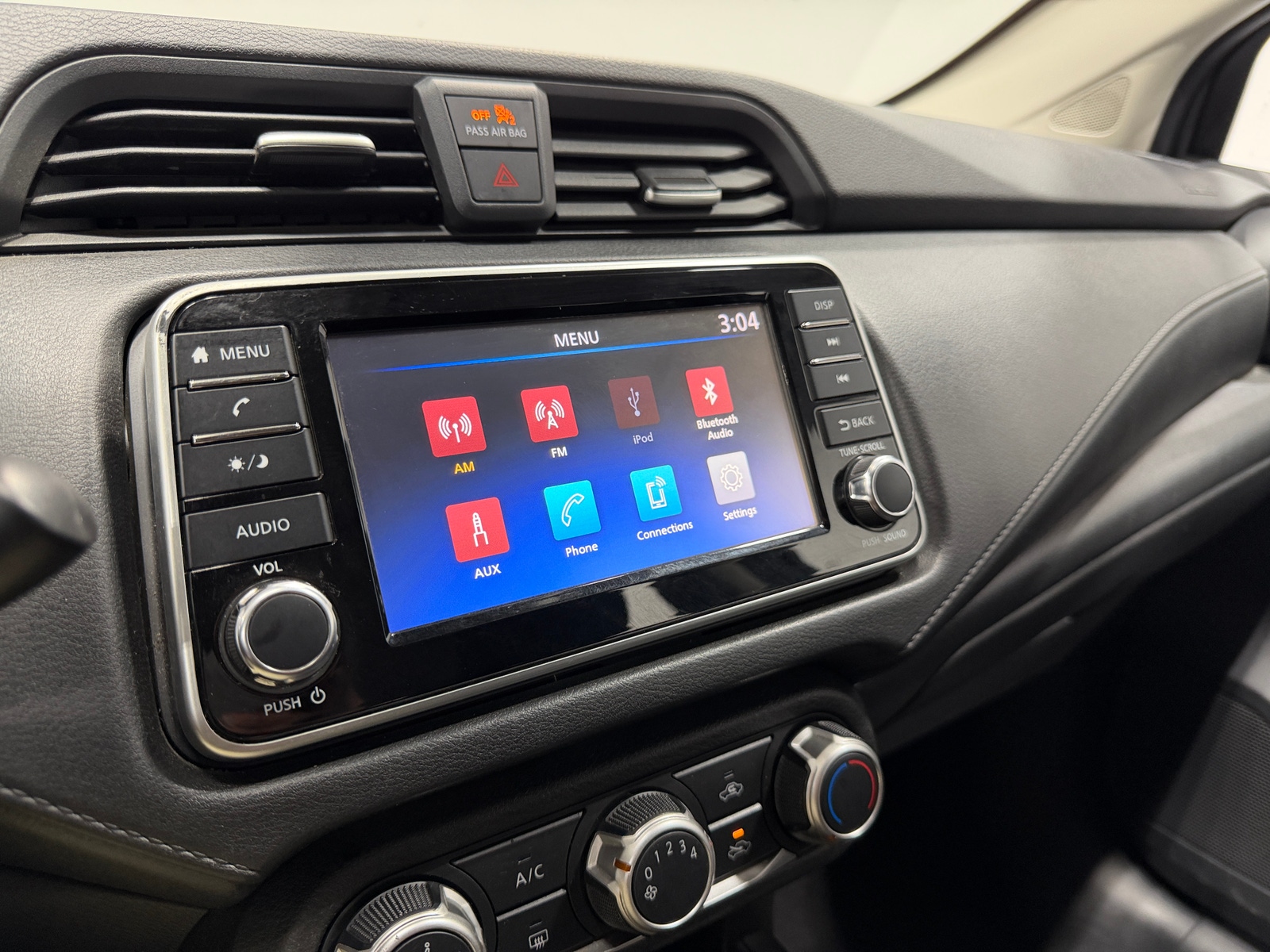 Thumbnail: 2020 Nissan Versa - 4