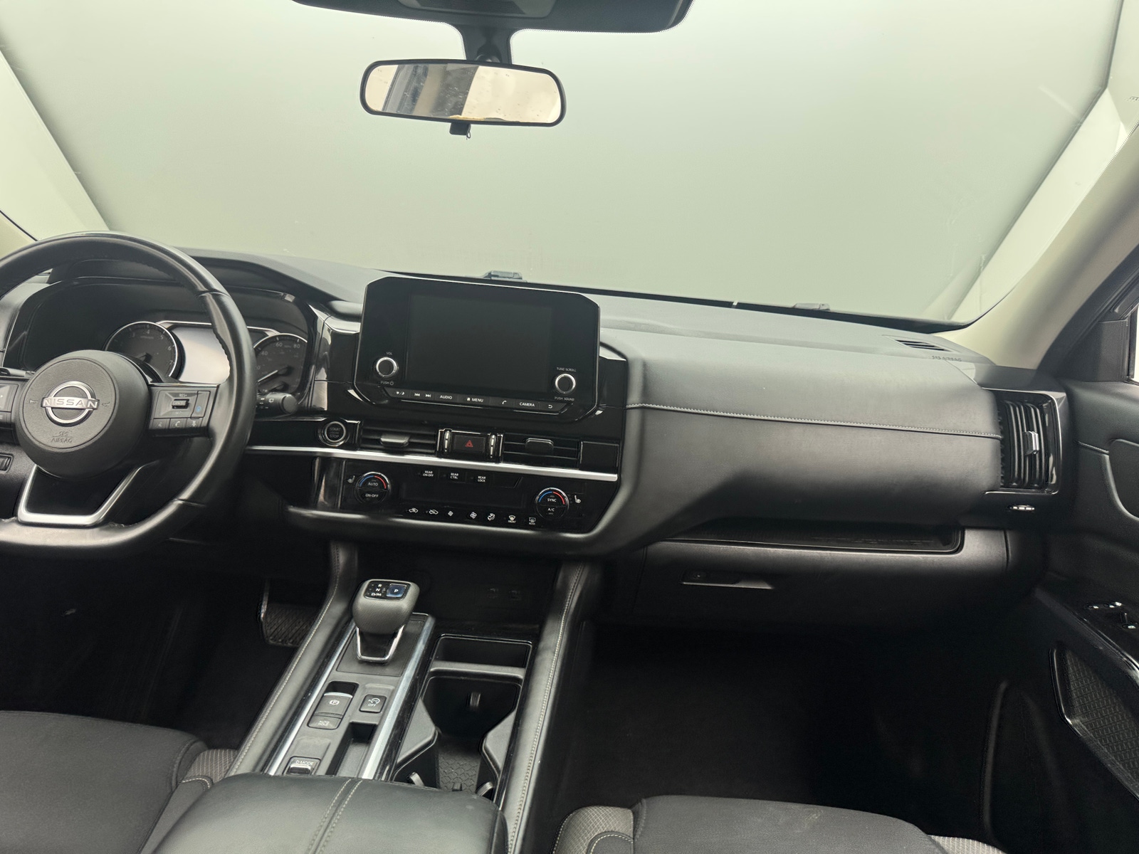 Thumbnail: 2022 Nissan Pathfinder - 3