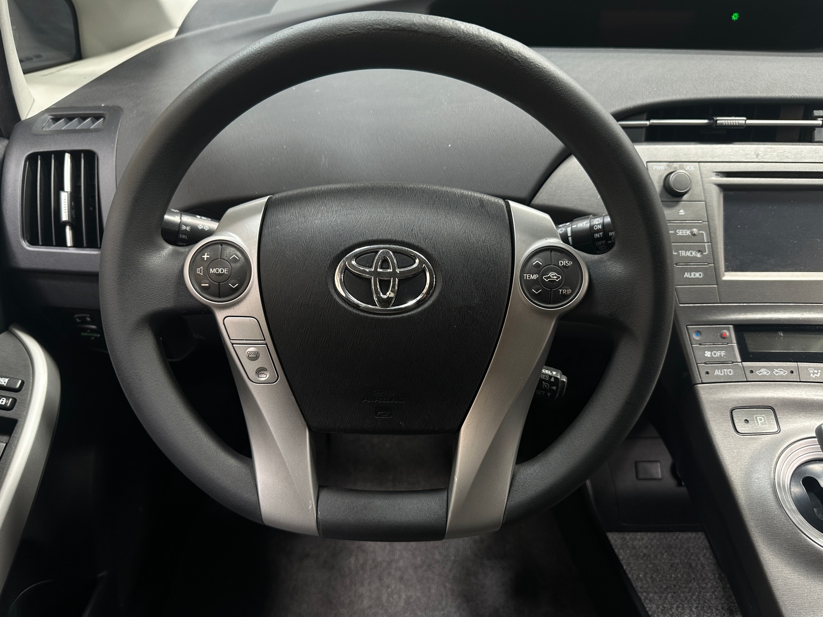 Thumbnail: 2012 Toyota Prius - 5