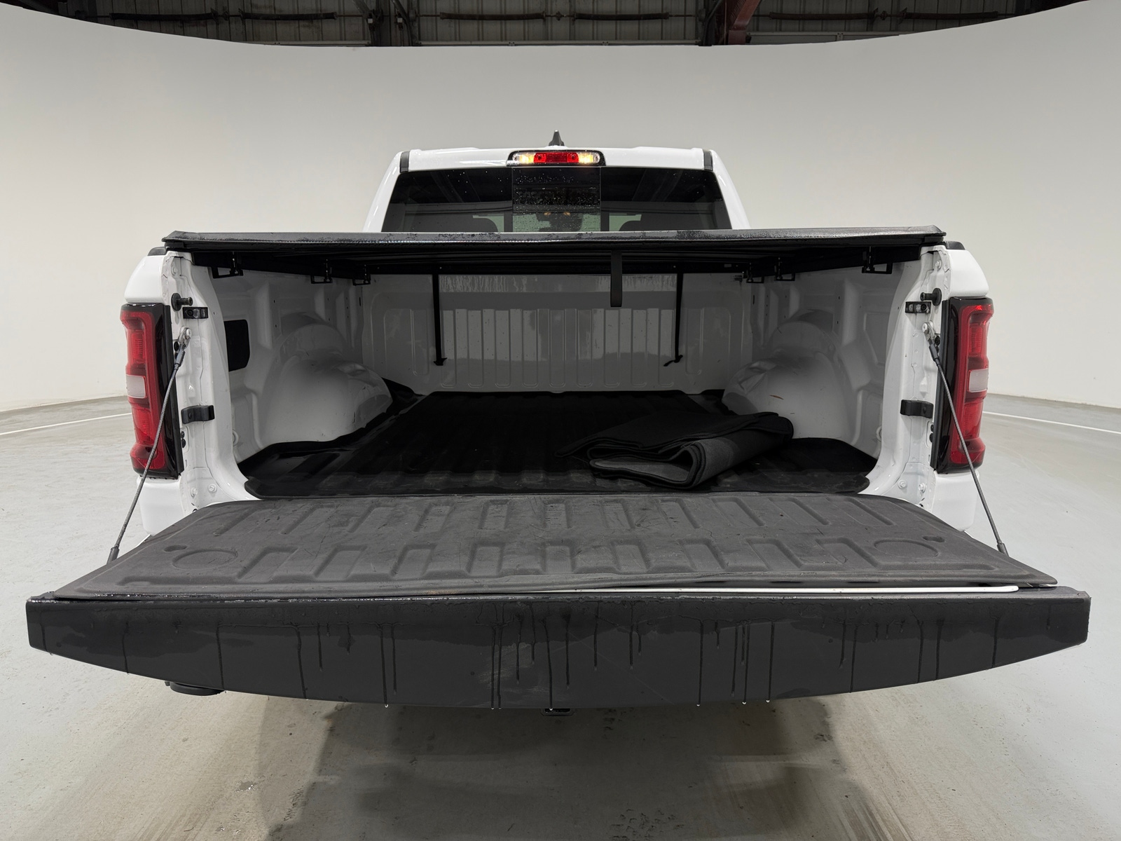 Thumbnail: 2025 RAM 1500 - 7