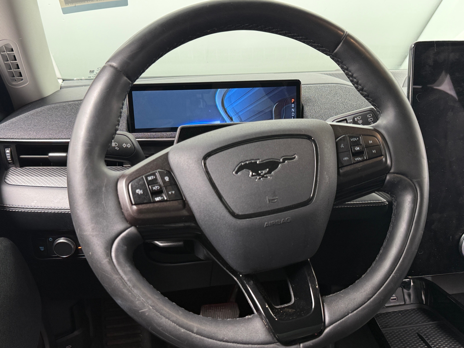 Thumbnail: 2021 Ford Mustang Mach-E - 4