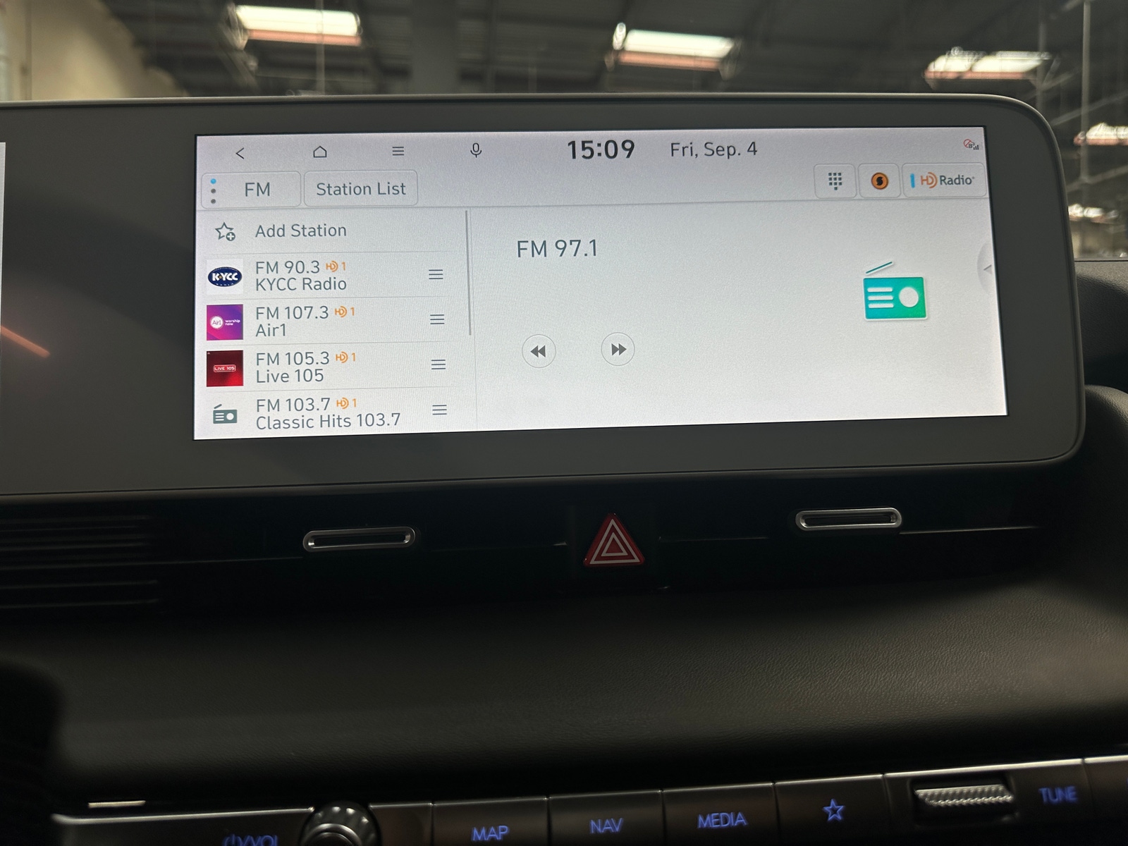 Thumbnail: 2024 Hyundai Ioniq 5 - 4