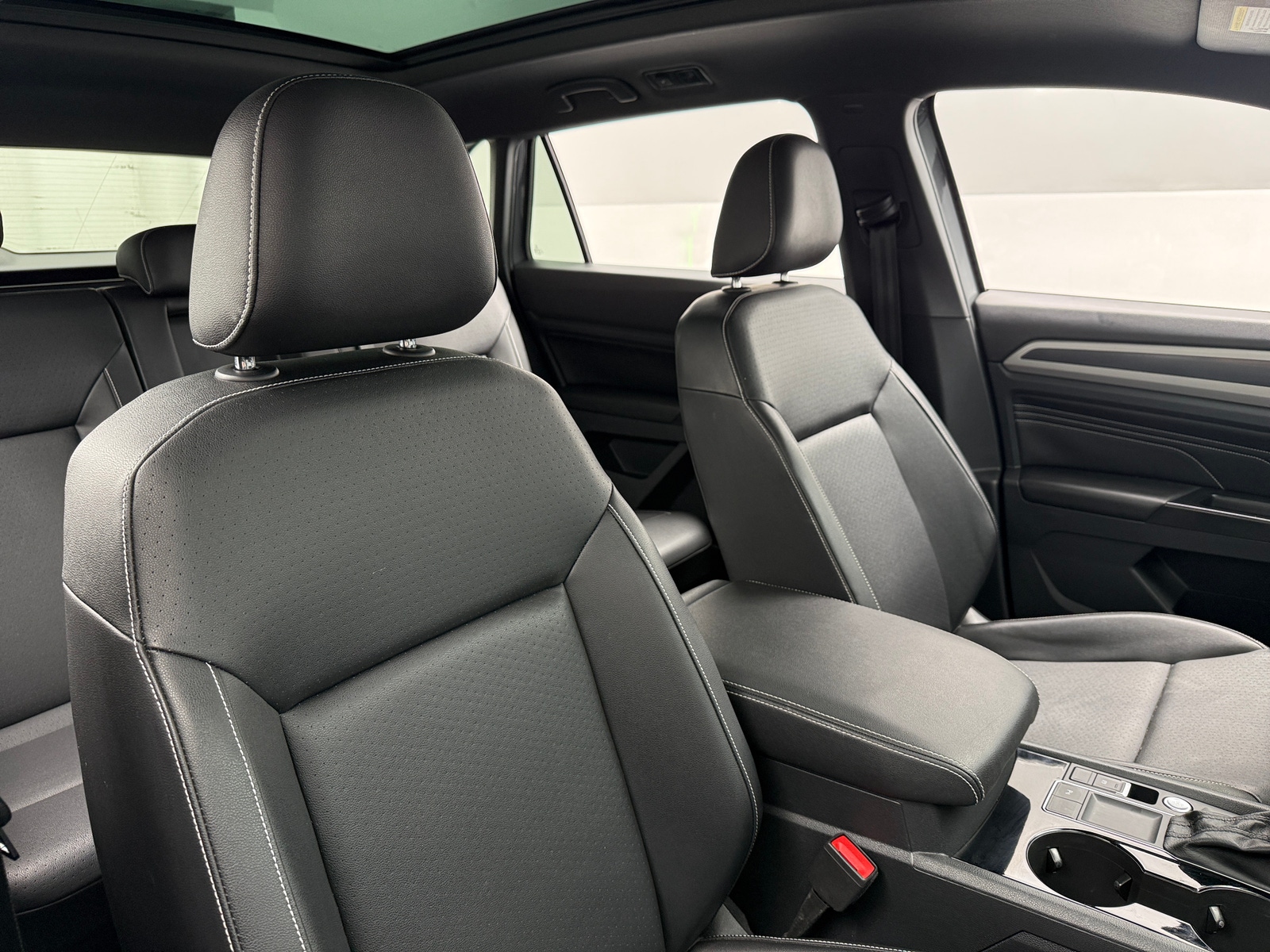 Thumbnail: 2020 Volkswagen Atlas - 2