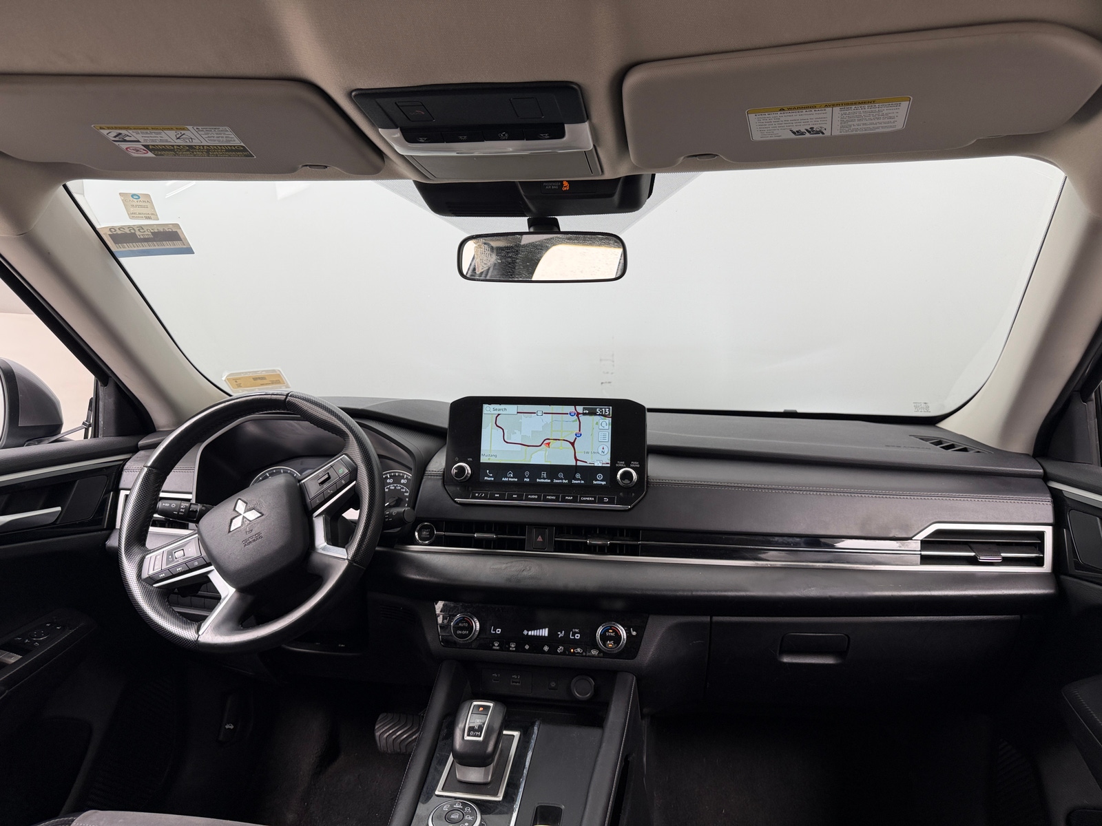 Thumbnail: 2024 Mitsubishi Outlander - 2