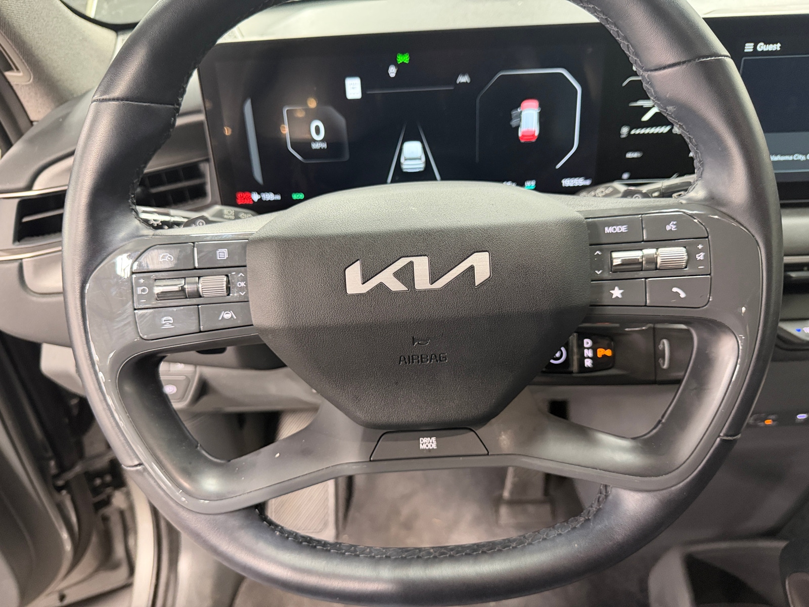 Thumbnail: 2024 Kia EV9 - 4