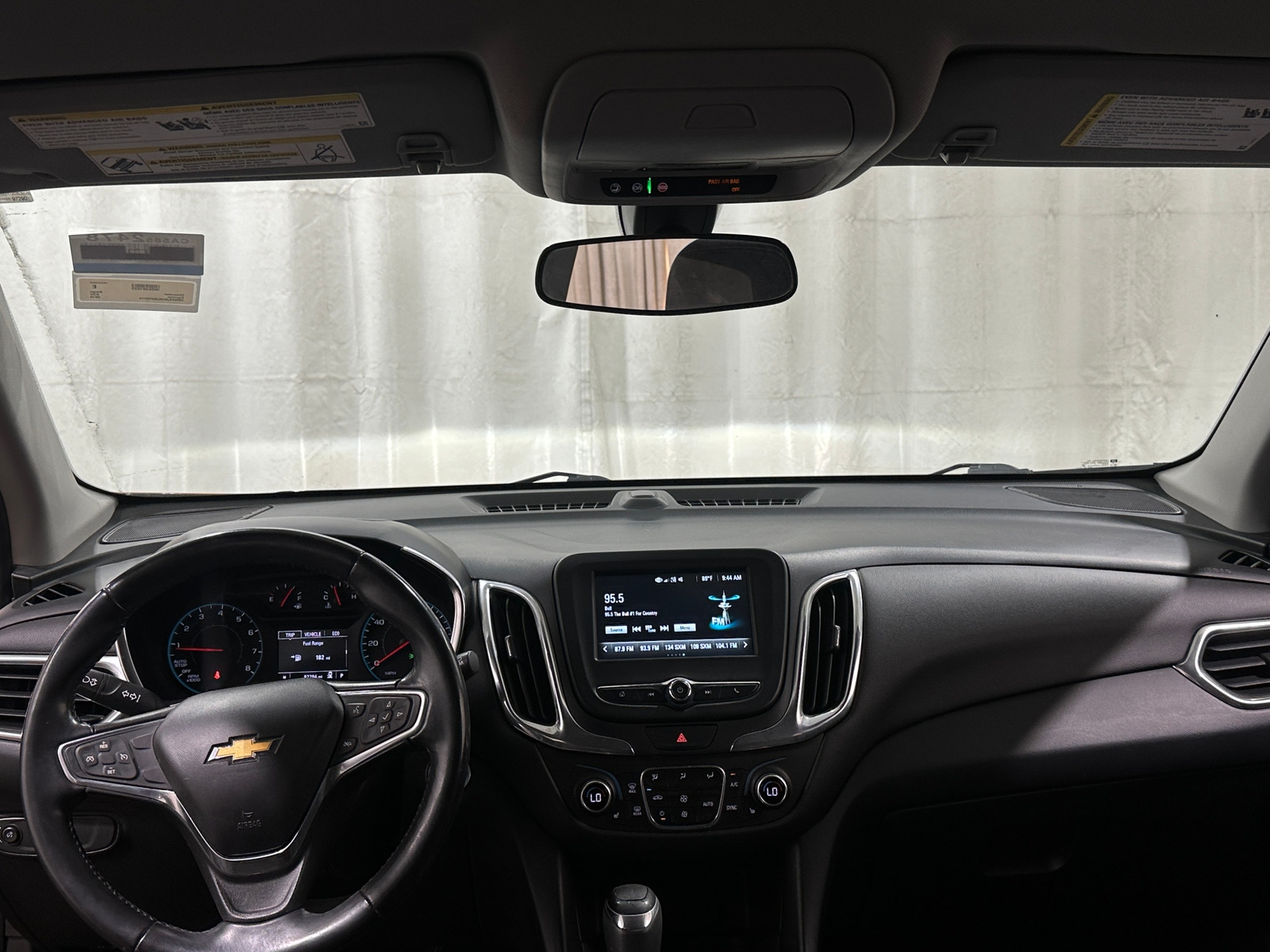 Thumbnail: 2018 Chevrolet Equinox - 3