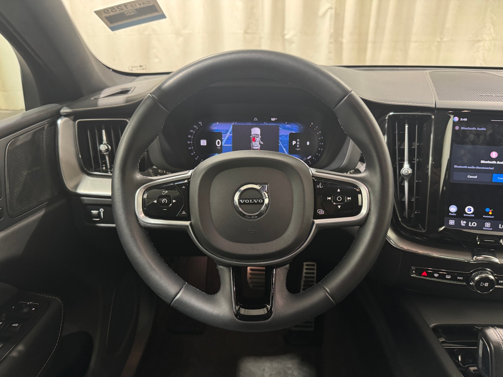 Thumbnail: 2022 Volvo XC60 - 4