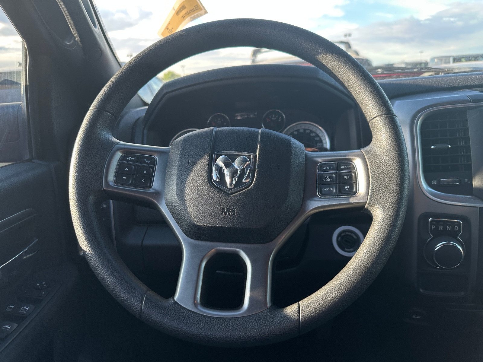 Thumbnail: 2021 RAM 1500 Classic - 5