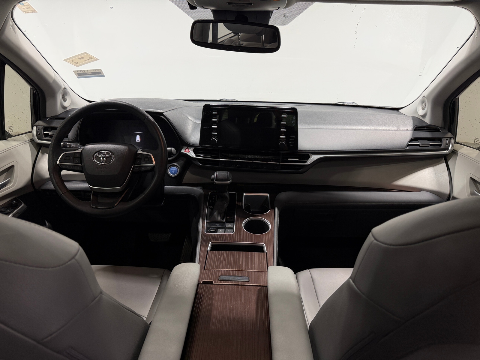 Thumbnail: 2021 Toyota Sienna - 2
