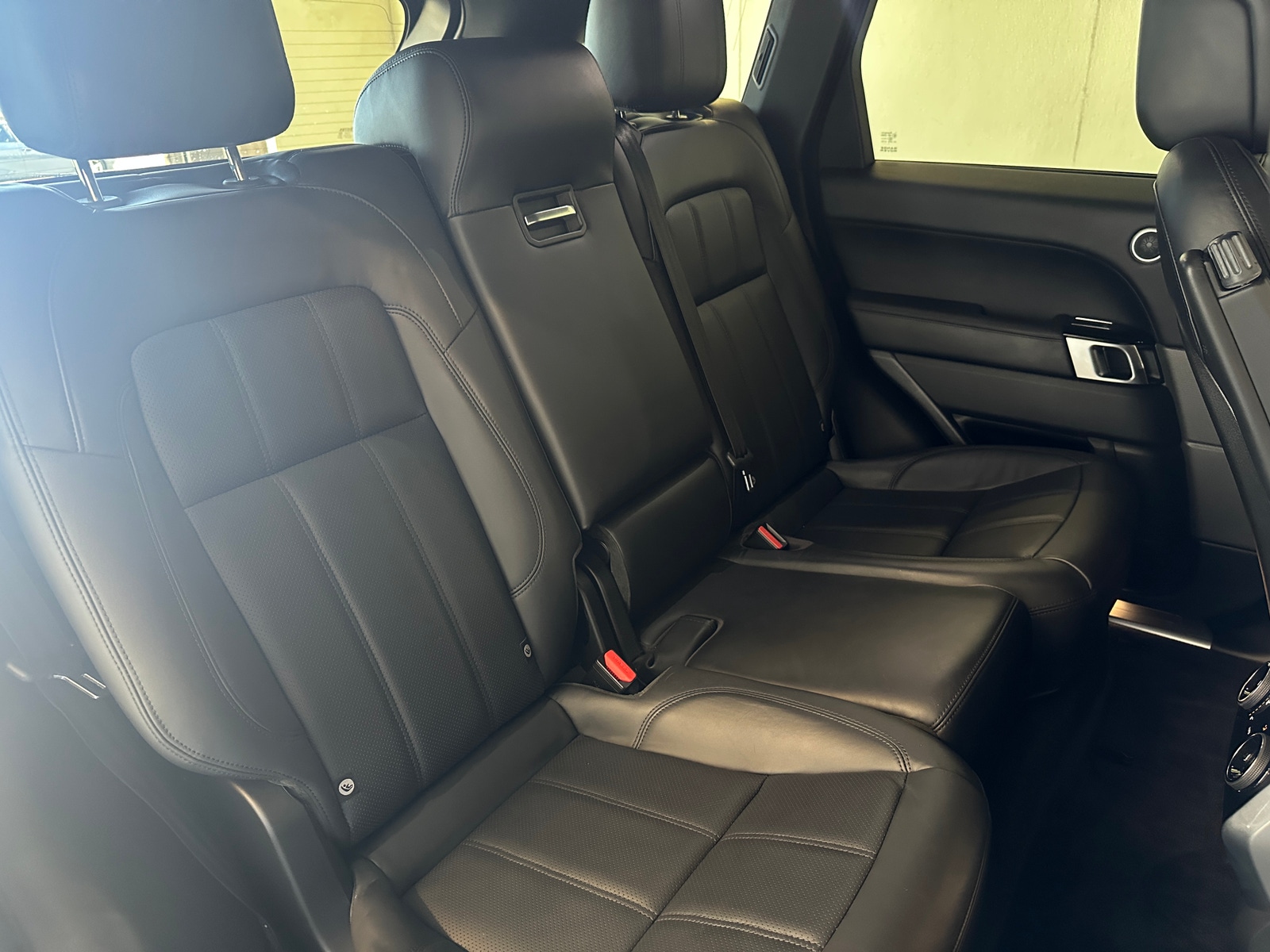 Thumbnail: 2021 Land Rover Range Rover Sport - 6
