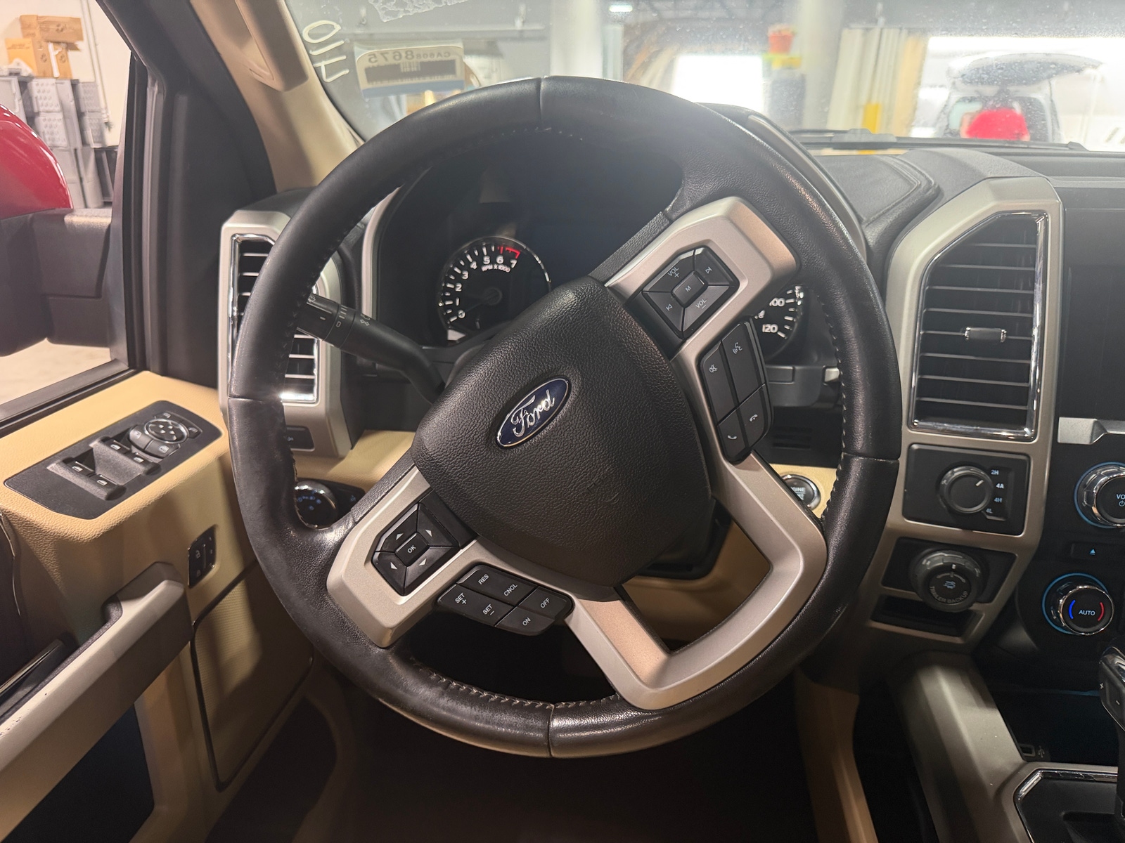 Thumbnail: 2017 Ford Econoline - 4