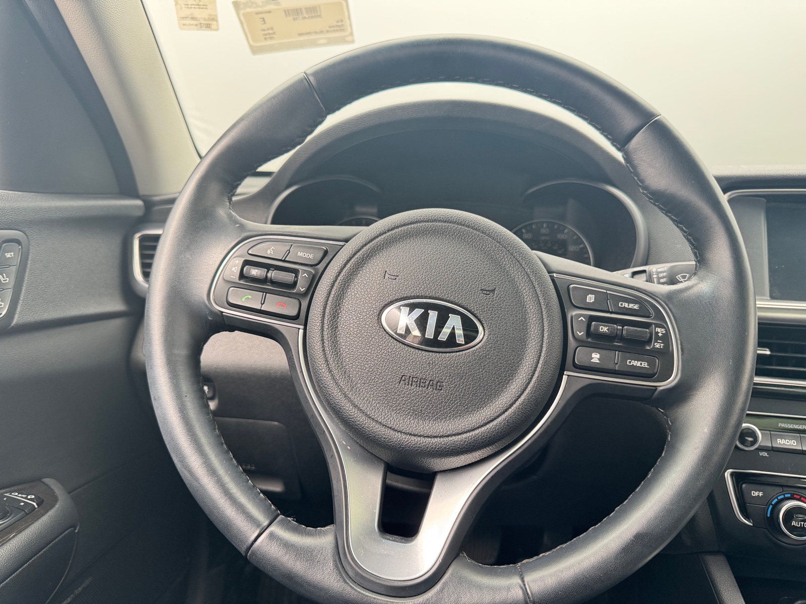 Thumbnail: 2018 Kia Optima - 4