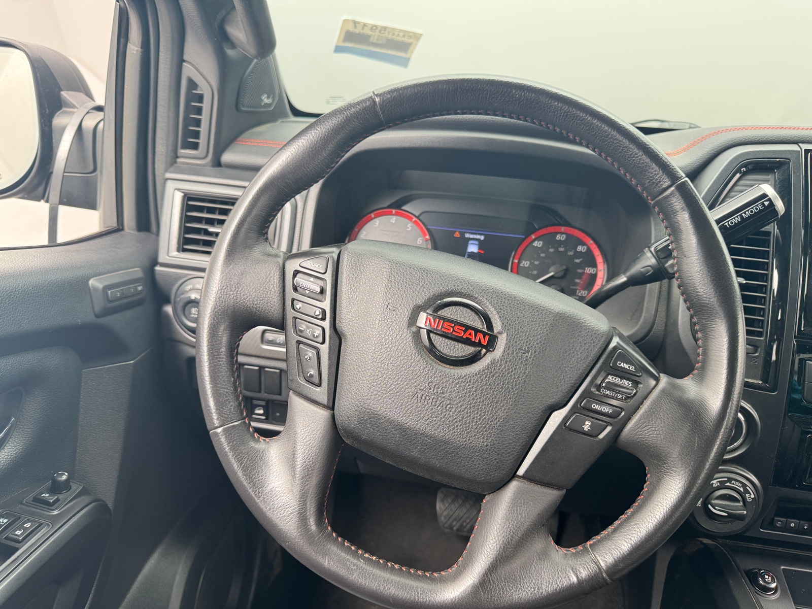 Thumbnail: 2021 Nissan Titan - 4