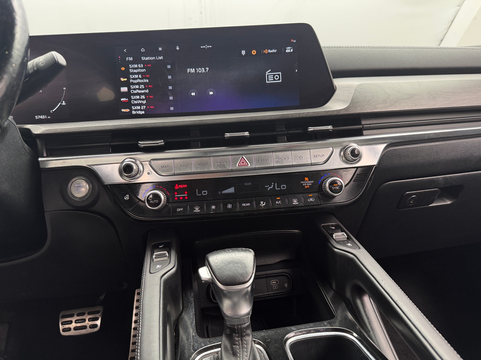 Thumbnail: 2023 Kia Telluride - 3