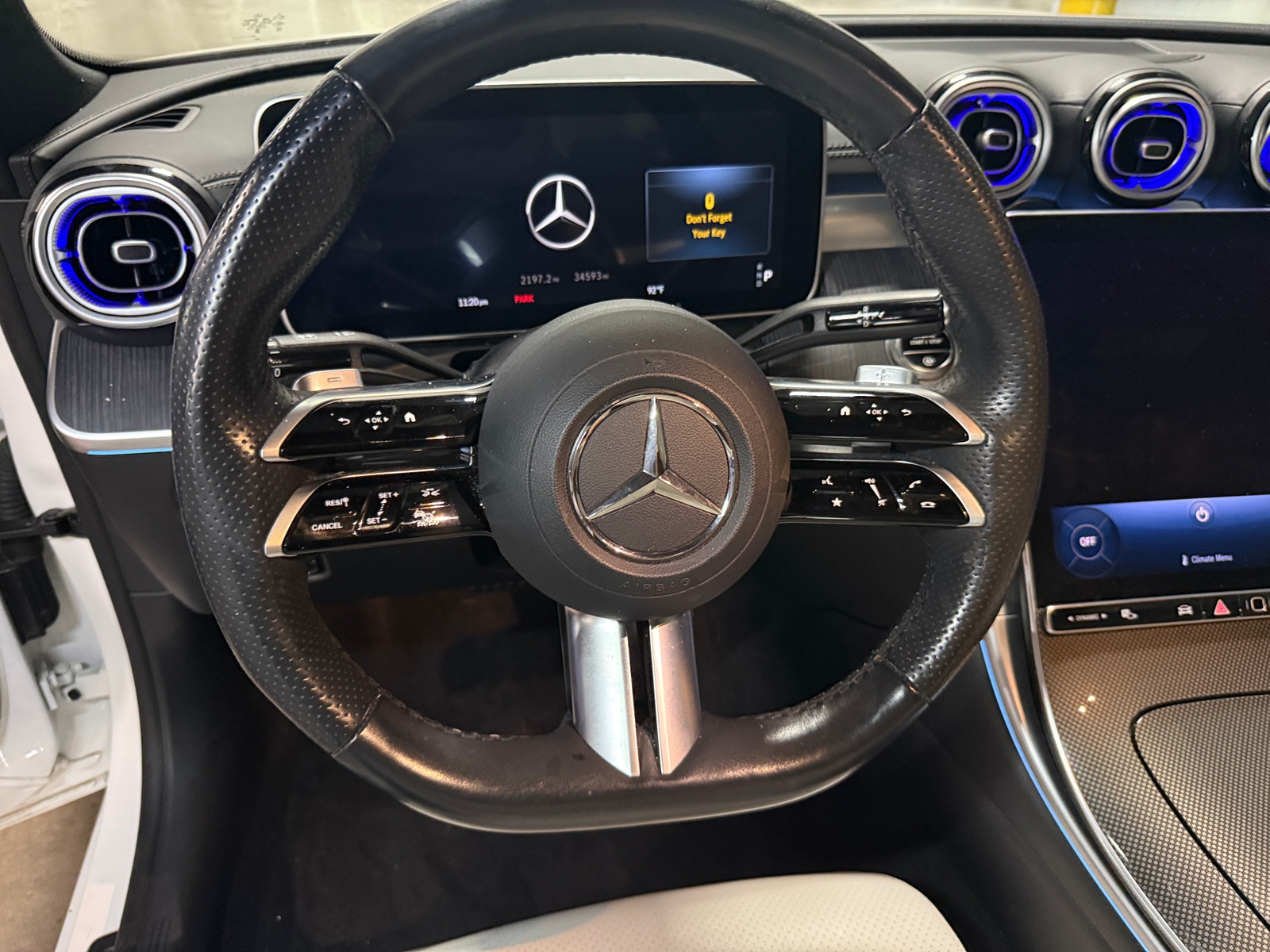 Thumbnail: 2023 Mercedes-Benz C-Class - 4