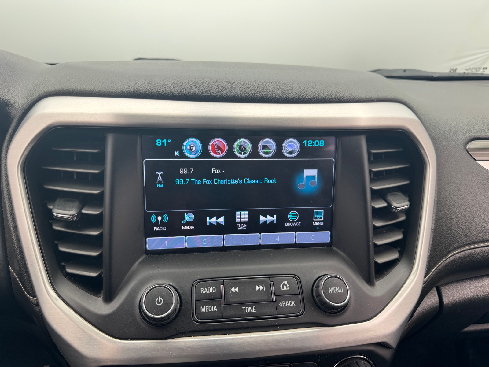 Thumbnail: 2019 GMC Acadia - 3