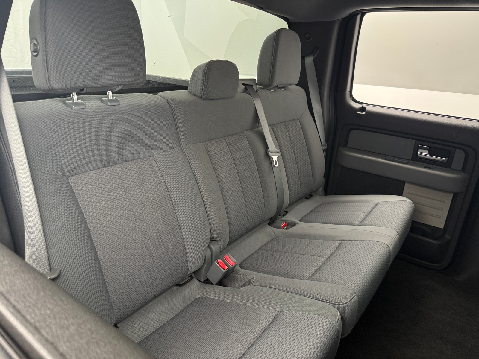Thumbnail: 2014 Ford Econoline - 6