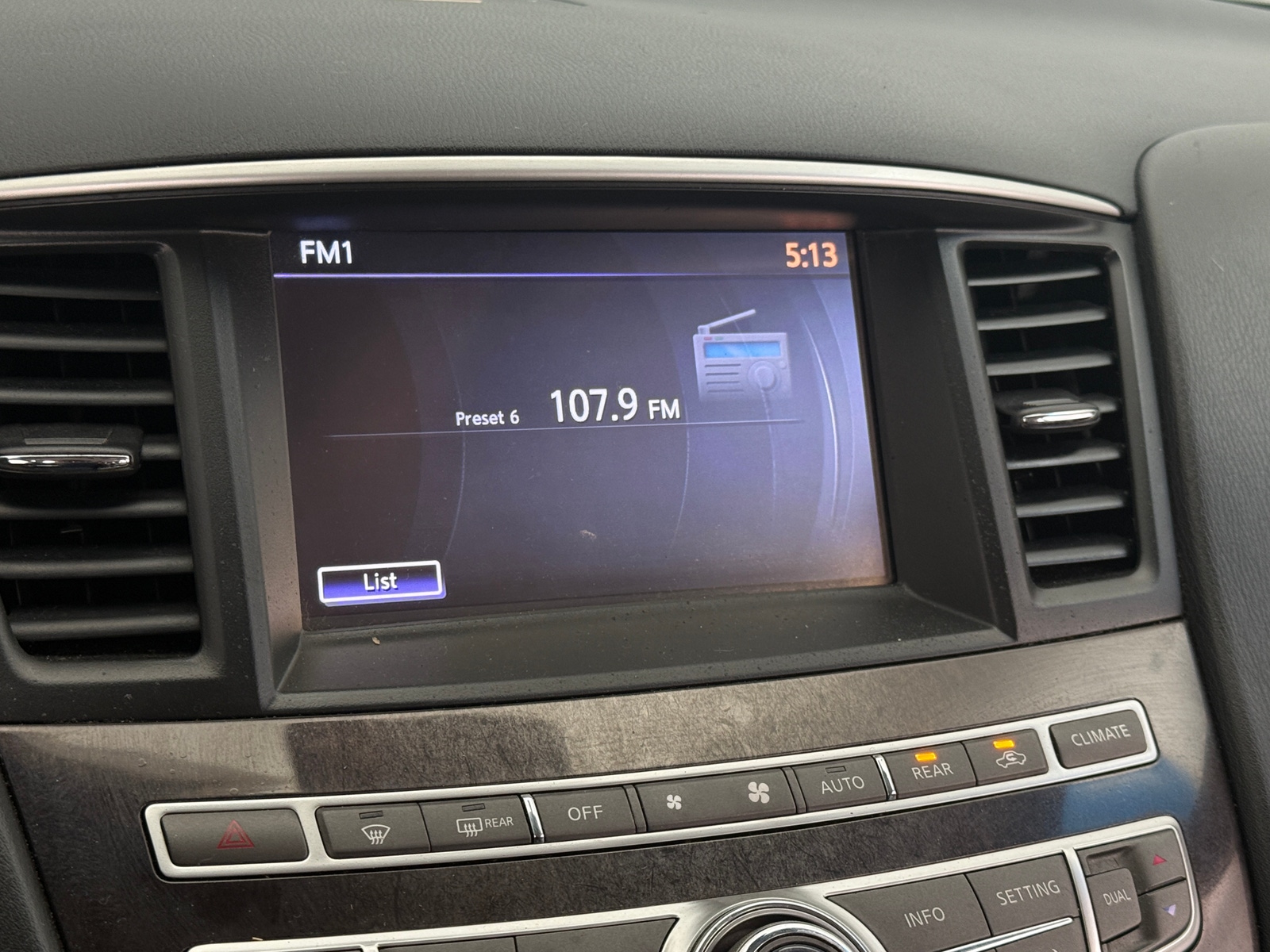 Thumbnail: 2015 INFINITI QX60 - 3