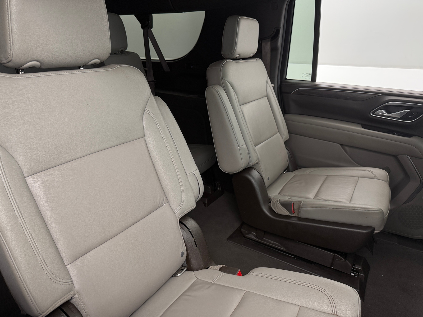 Thumbnail: 2021 Chevrolet Suburban - 5