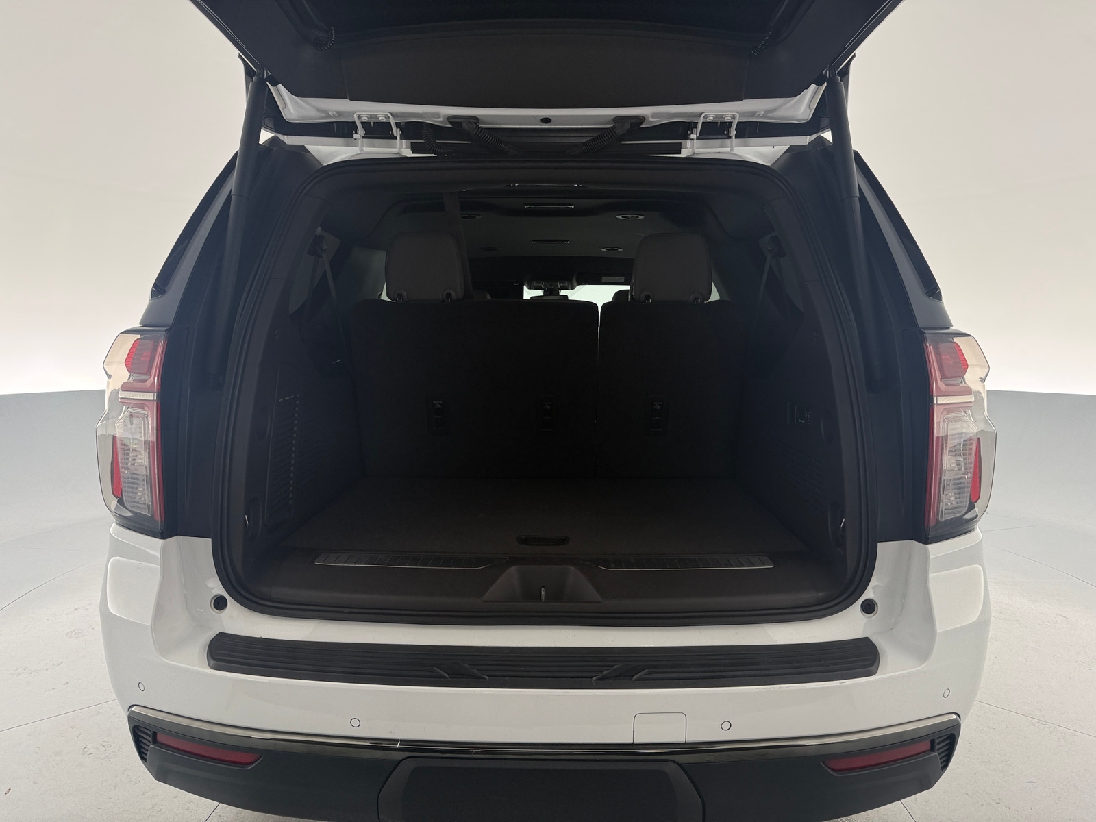 Thumbnail: 2021 Chevrolet Suburban - 6