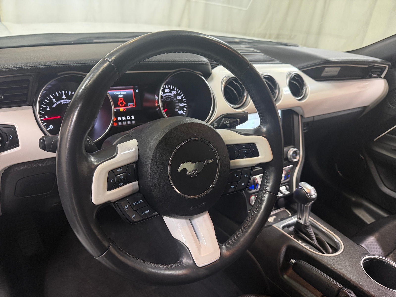 Thumbnail: 2022 Ford Mustang - 3