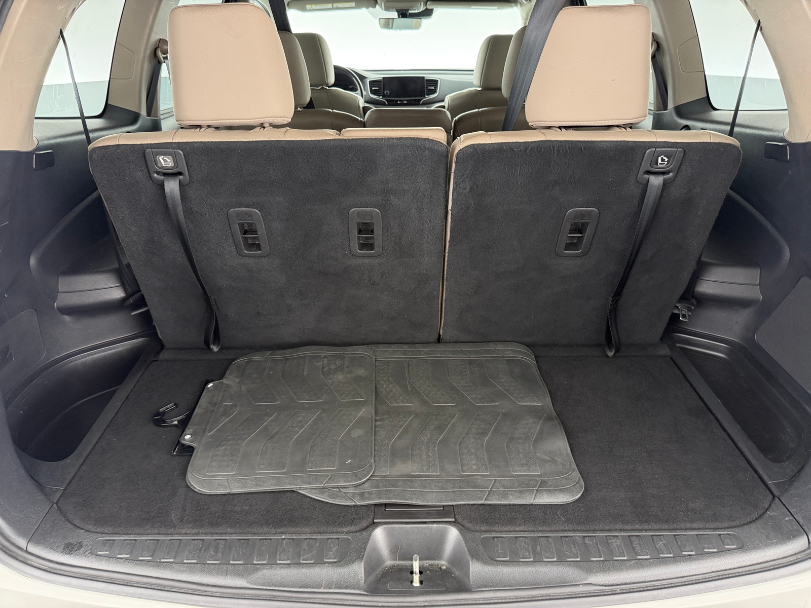 Thumbnail: 2019 Honda Pilot - 6