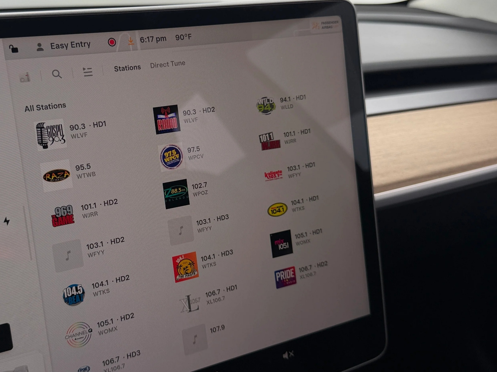 Thumbnail: 2023 Tesla Model 3 - 3