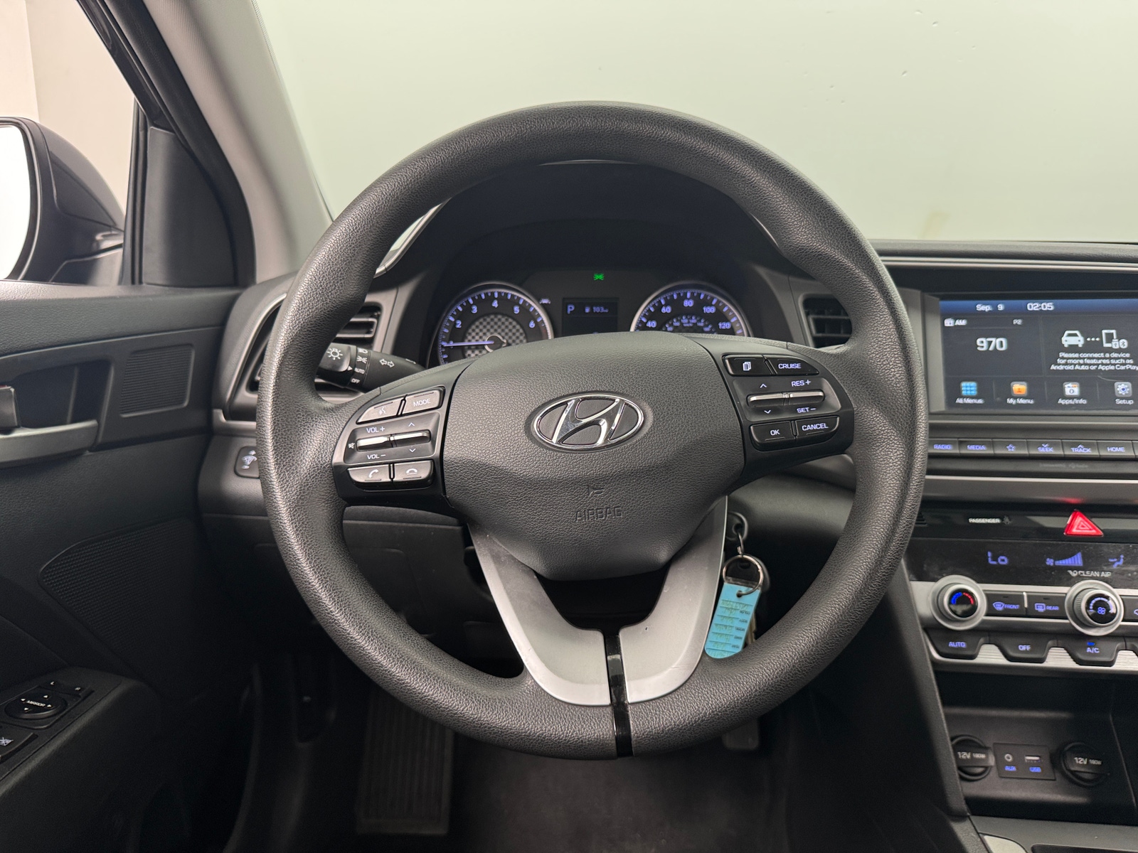 Thumbnail: 2020 Hyundai Elantra - 5