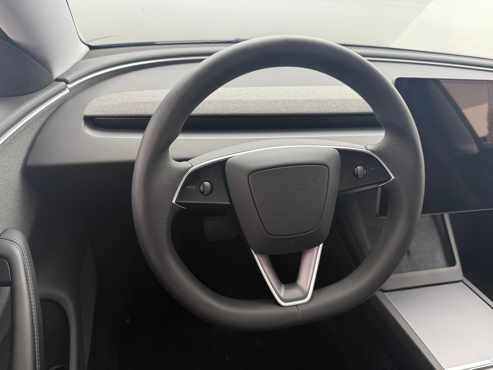 Thumbnail: 2025 Tesla Model 3 - 4