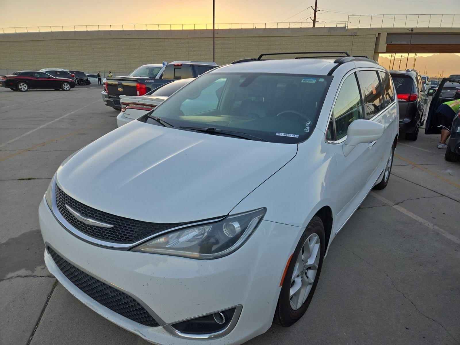 2017 Chrysler Pacifica Touring-L