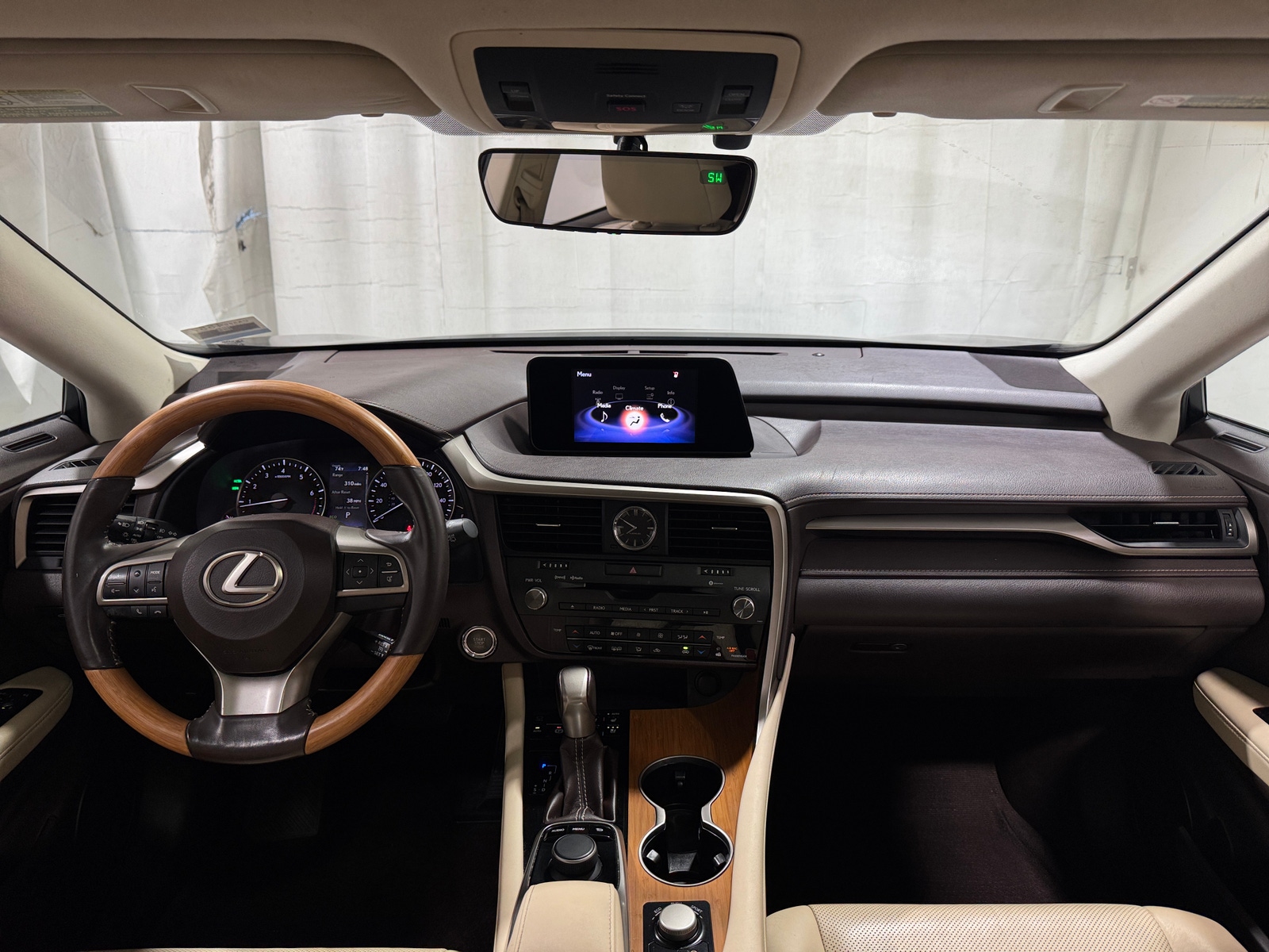 Thumbnail: 2016 Lexus RX - 2