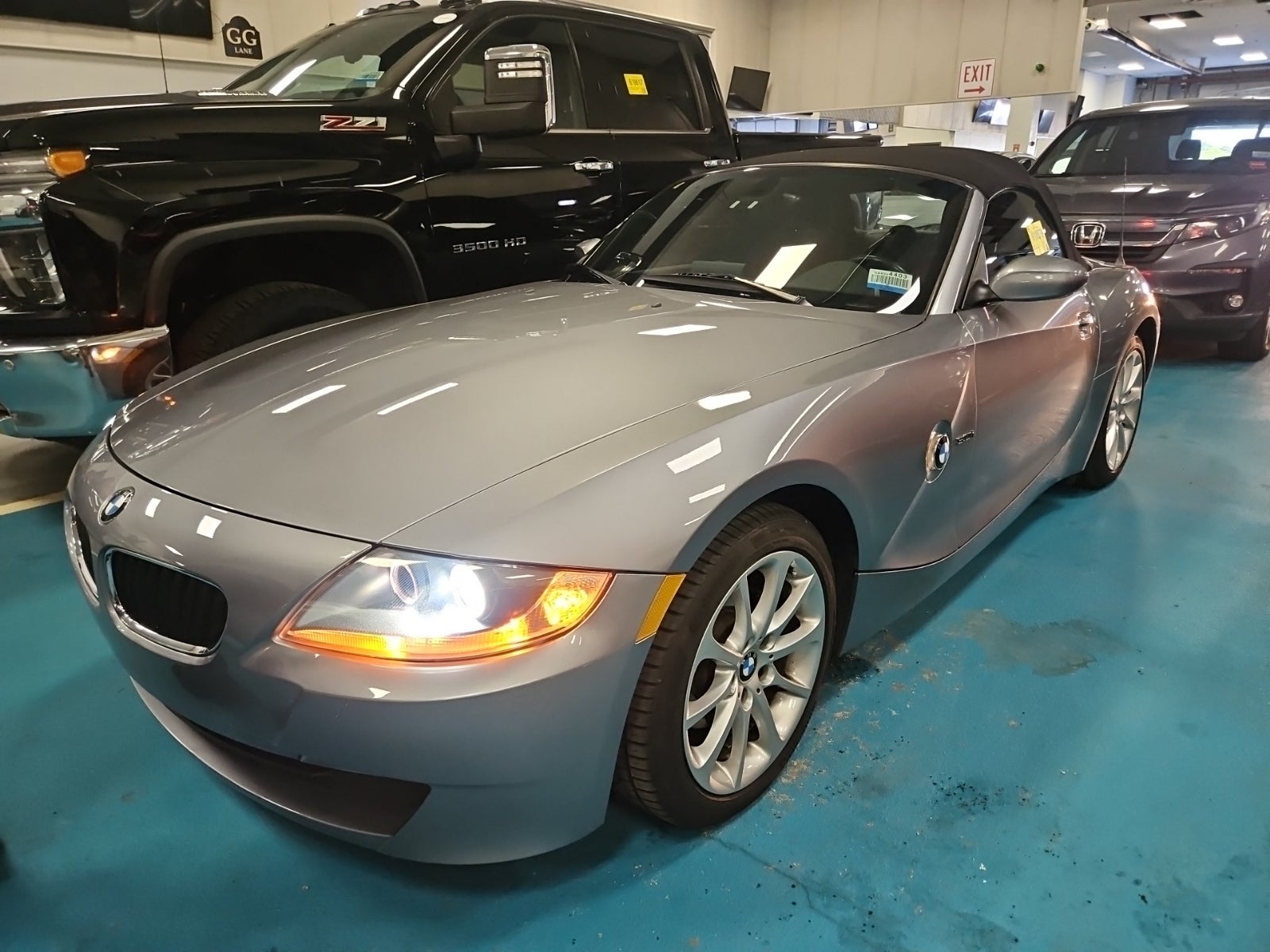 2006 BMW Z4 3.0i