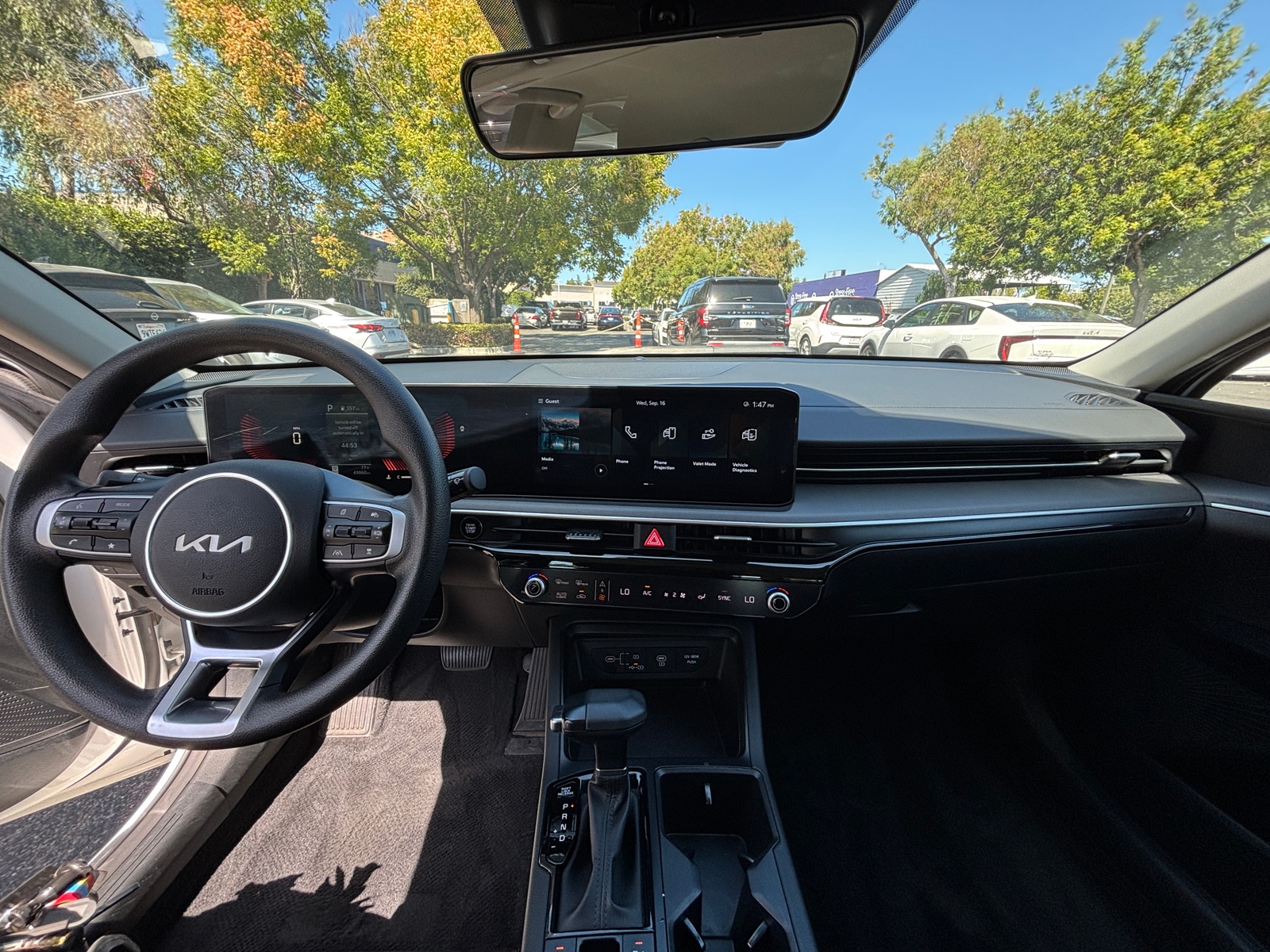 Thumbnail: 2025 Kia K5 - 3